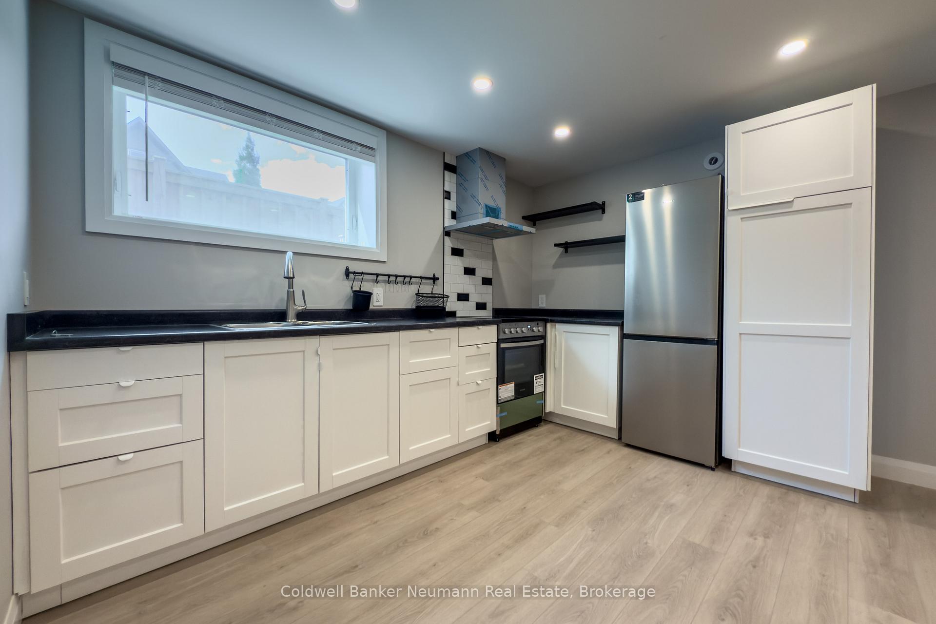 Photo 8 of Unit Lower, 97 Lovett Lane, Guelph, Kortright West — HOMEH