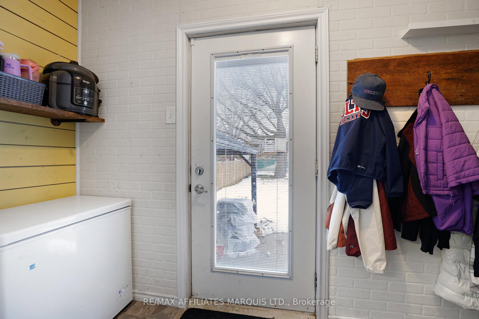 Photo 1 of 325 Third Street E, Cornwall — HOMEH