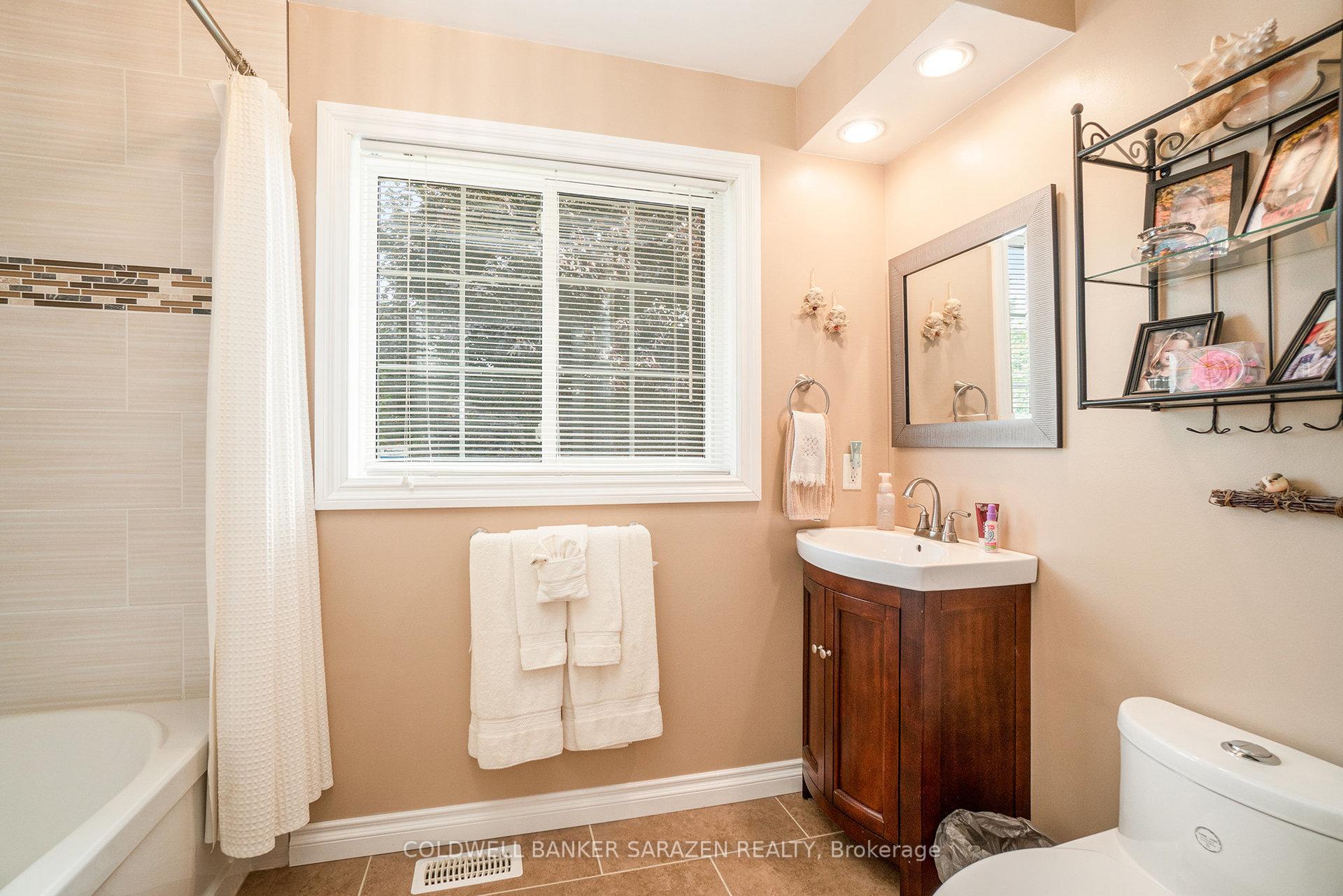 Photo 14 of 2856 Glenwood Drive, Ottawa, Metcalfe — HOMEH