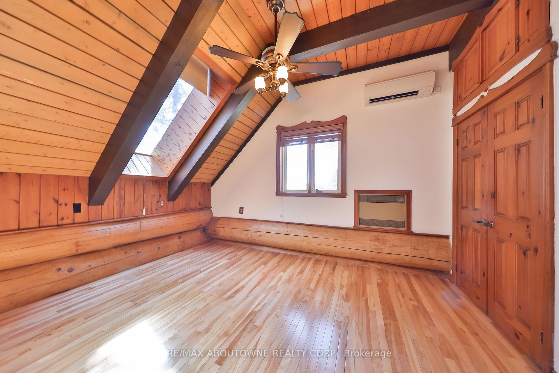 Photo 30 of 270 North Shore Boulevard E, Burlington, LaSalle — HOMEH