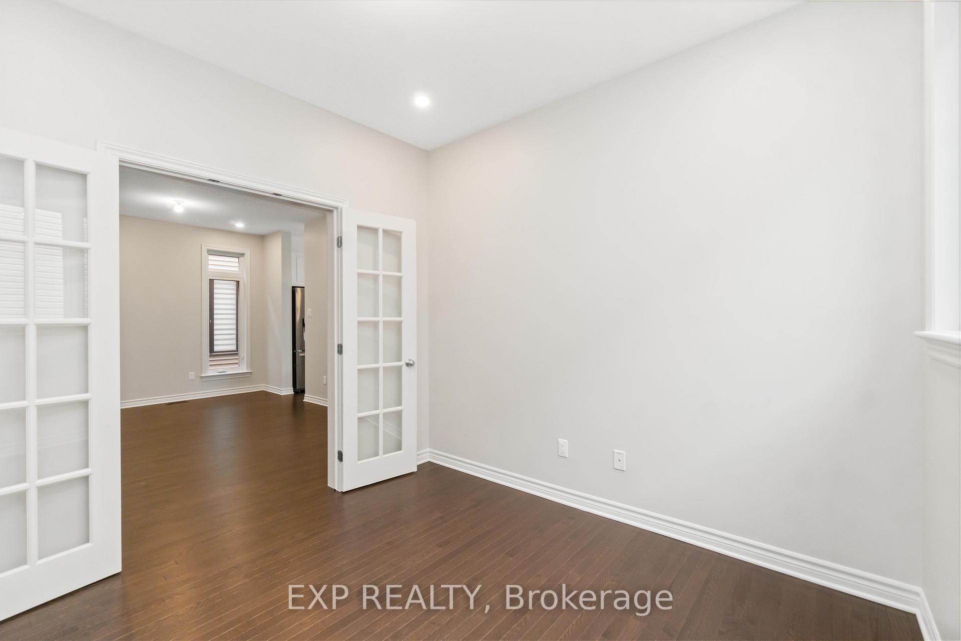 Photo 15 of 695 Moonflower Crescent, Ottawa, Blossom Park/Kemp Park/Findlay Creek — HOMEH