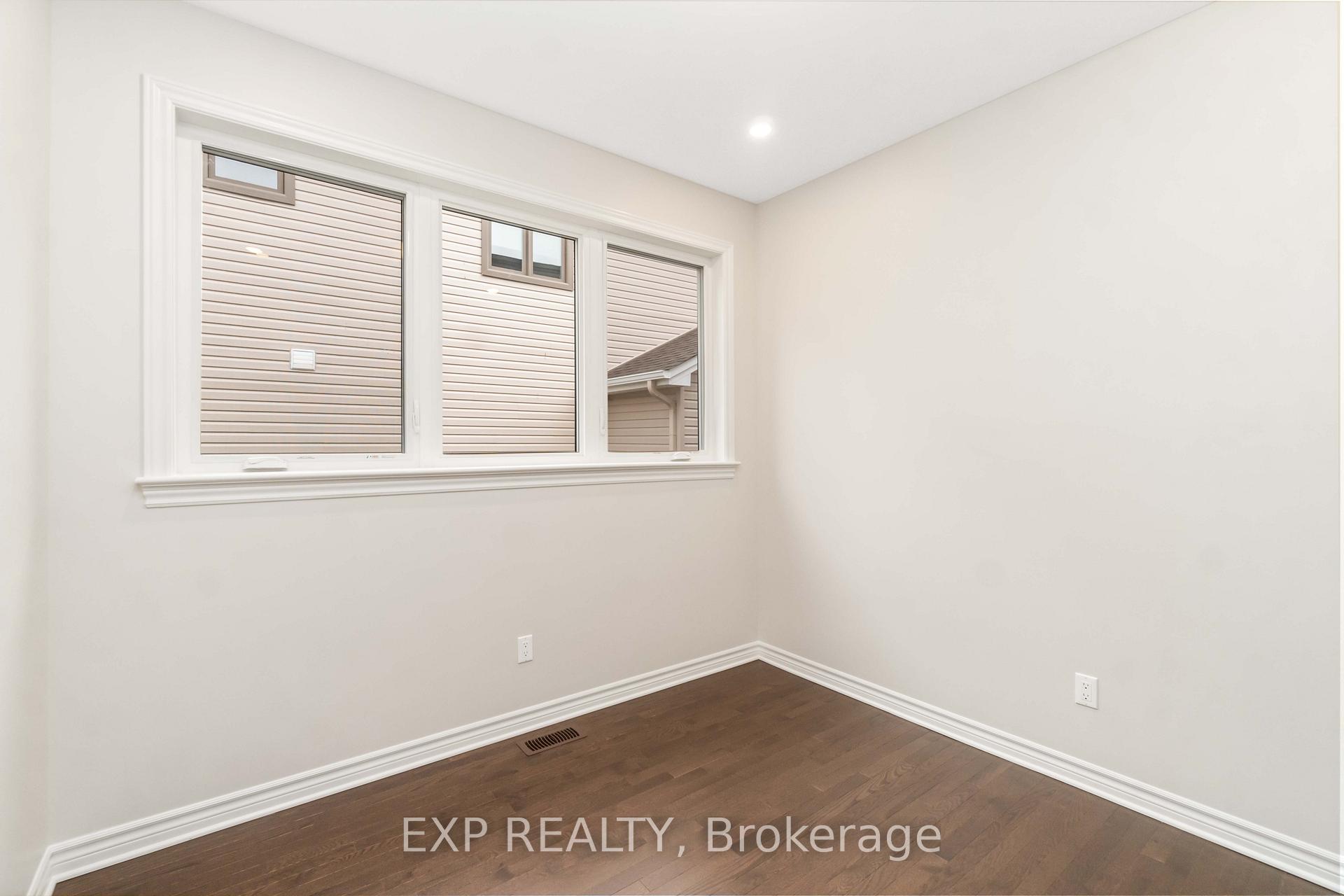 Photo 16 of 695 Moonflower Crescent, Ottawa, Blossom Park/Kemp Park/Findlay Creek — HOMEH