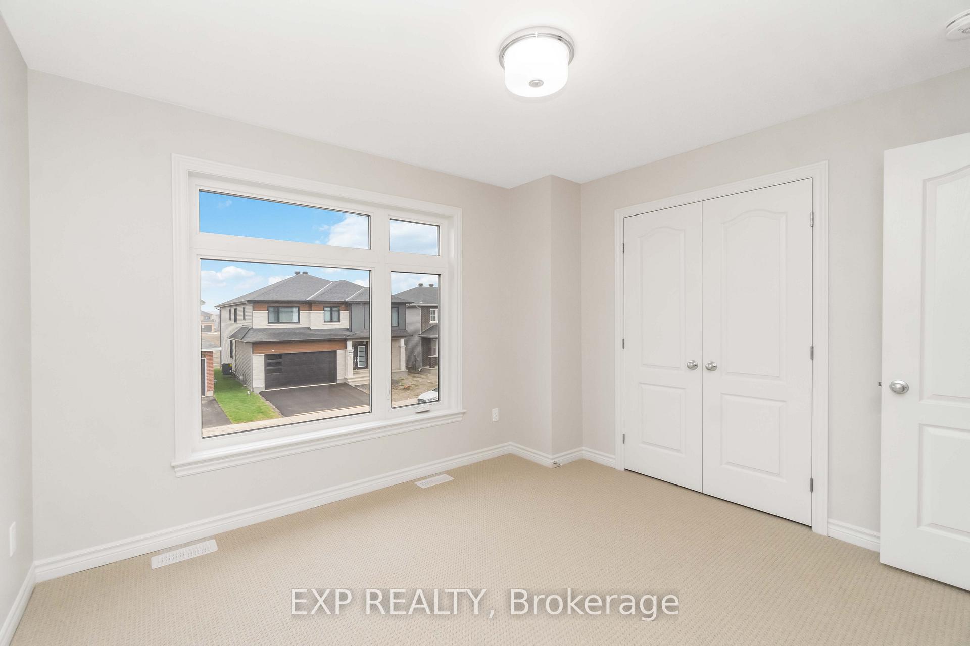Photo 39 of 695 Moonflower Crescent, Ottawa, Blossom Park/Kemp Park/Findlay Creek — HOMEH