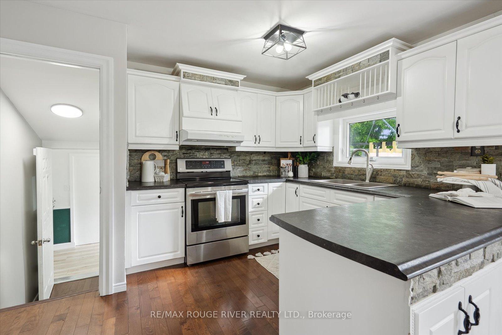 Photo 10 of 2814 Cornish Hollow Road, Hamilton Township, Rural Hamilton — HOMEH