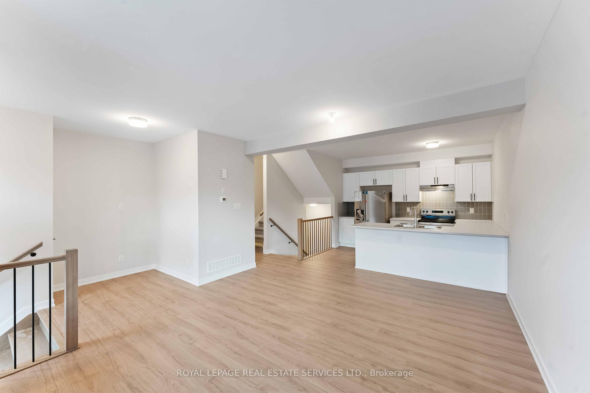 Photo 7 of 183 Beebalm Crescent, Ottawa, Barrhaven - Half Moon Bay — HOMEH