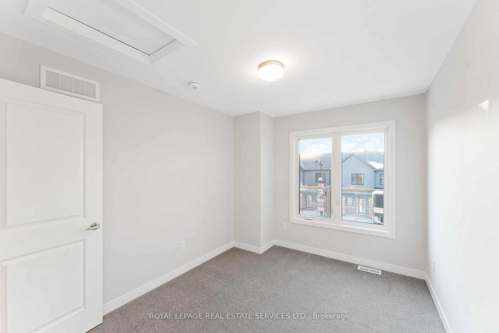 Photo 16 of 183 Beebalm Crescent, Ottawa, Barrhaven - Half Moon Bay — HOMEH