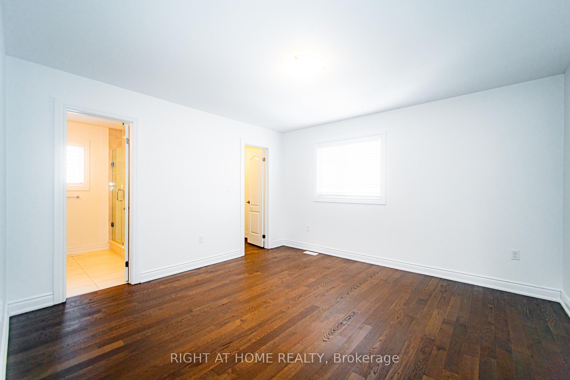 Photo 9 of 31 Brown Bear Street, Barrie, Rural Barrie Southwest — HOMEH