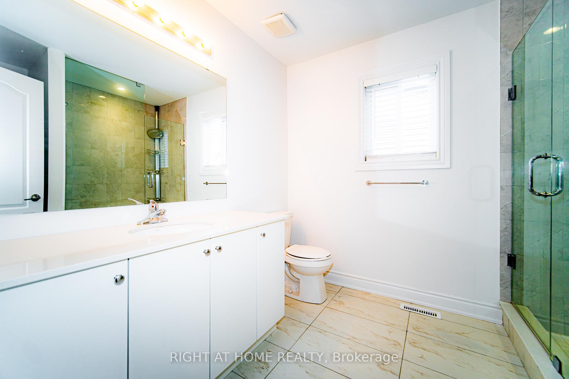 Photo 10 of 31 Brown Bear Street, Barrie, Rural Barrie Southwest — HOMEH