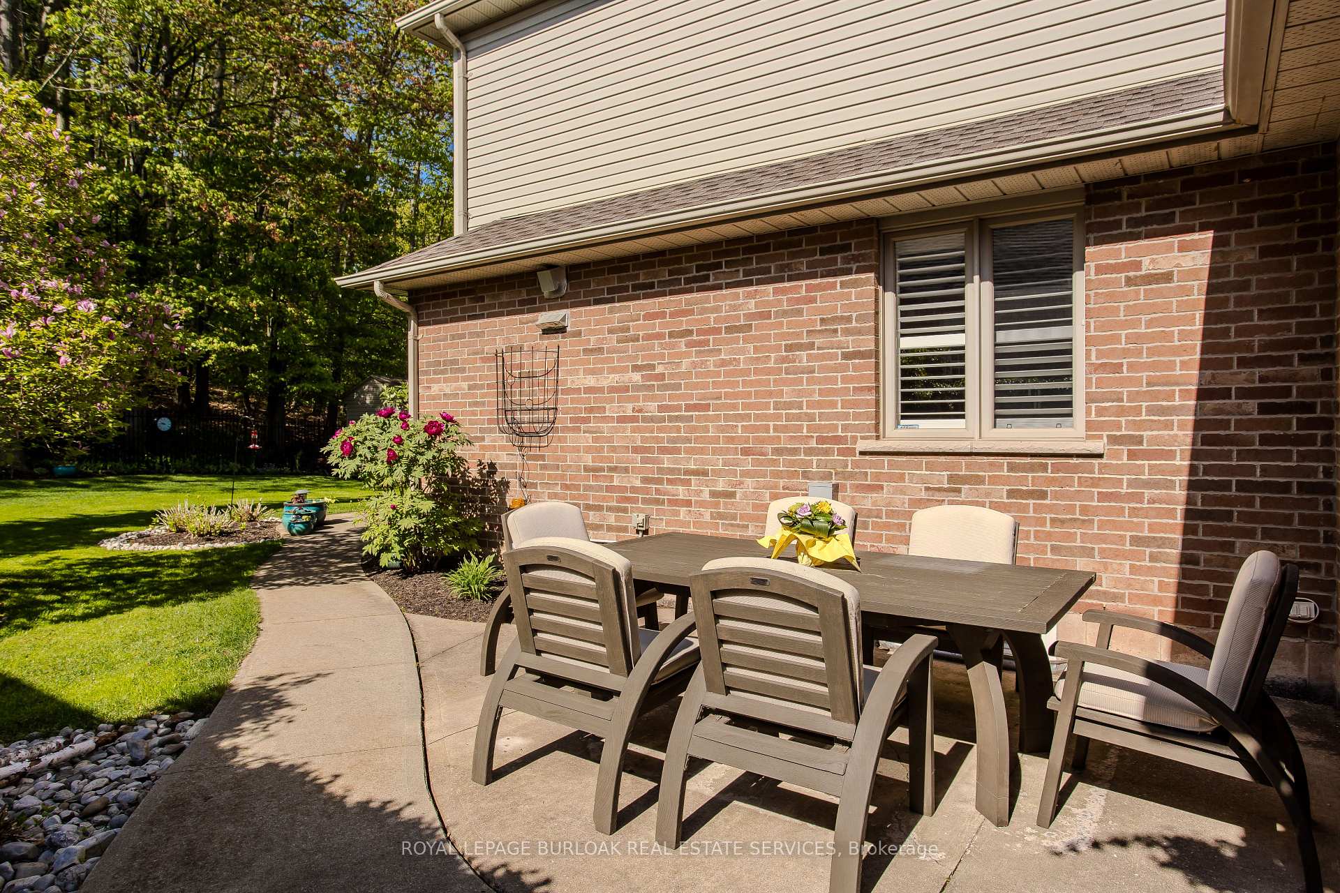 Photo 10 of 82 Terrace Drive, Grimsby, Grimsby East — HOMEH