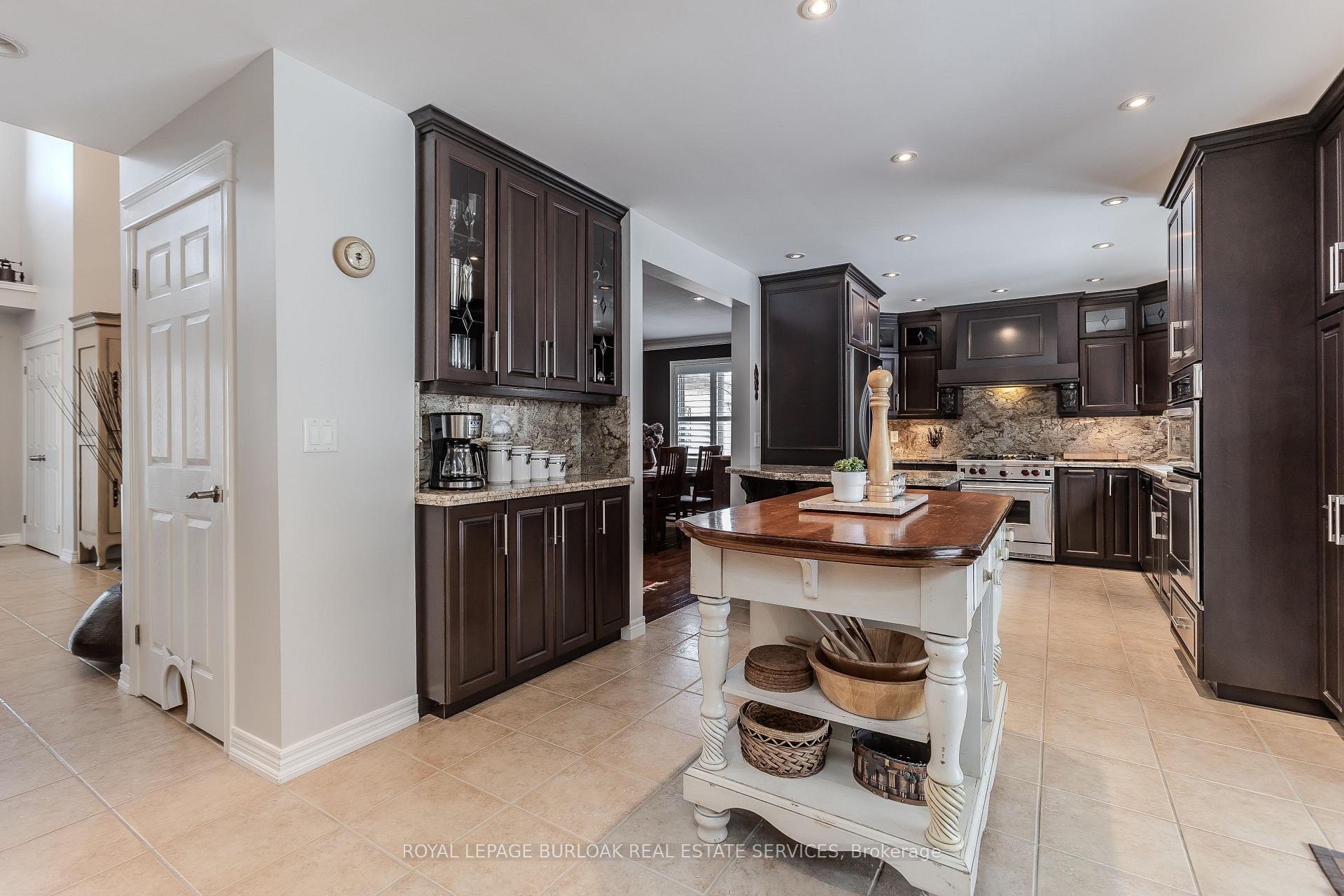 Photo 17 of 82 Terrace Drive, Grimsby, Grimsby East — HOMEH