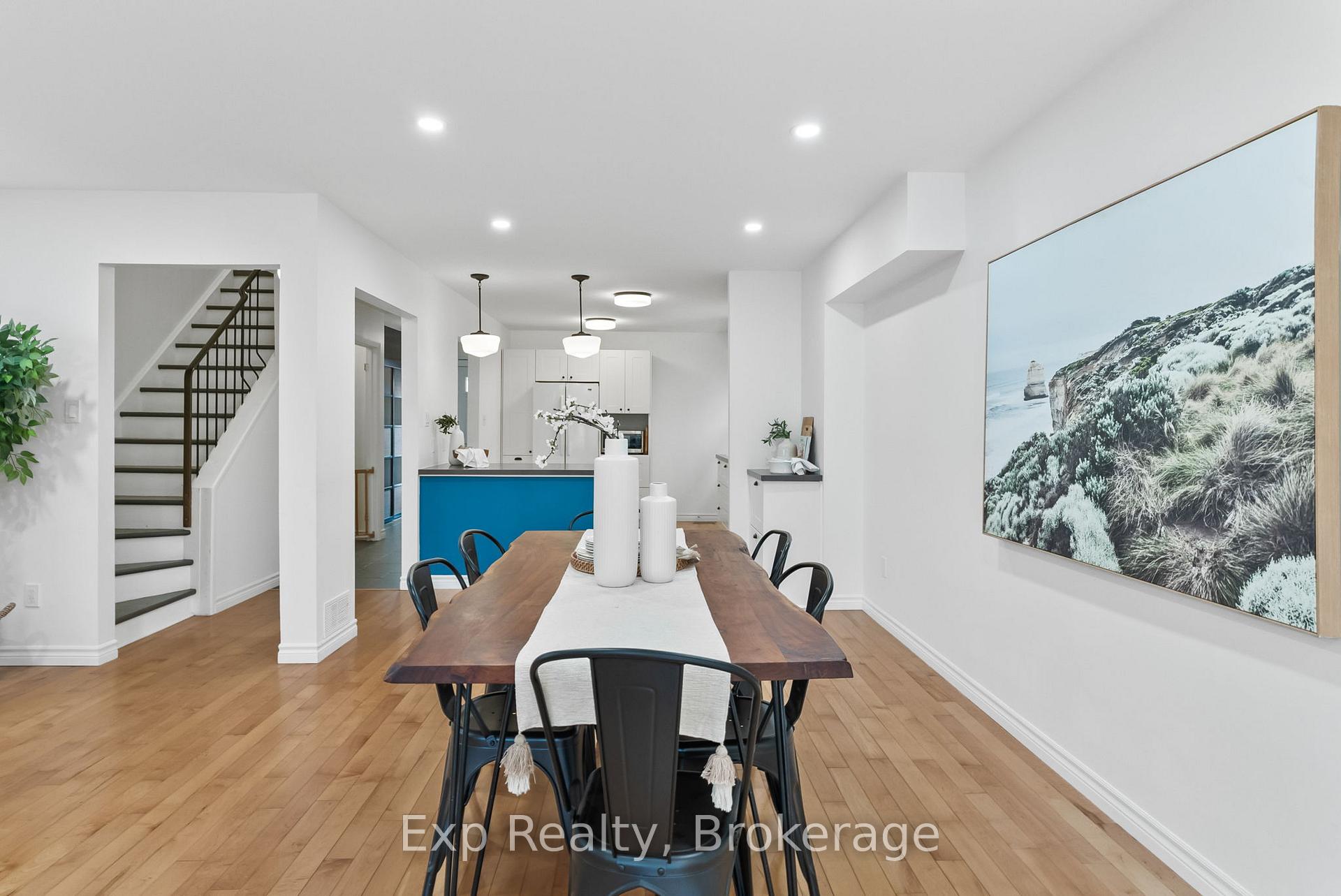 Photo 17 of 54 Hobbs Drive, Clarington, Bowmanville — HOMEH