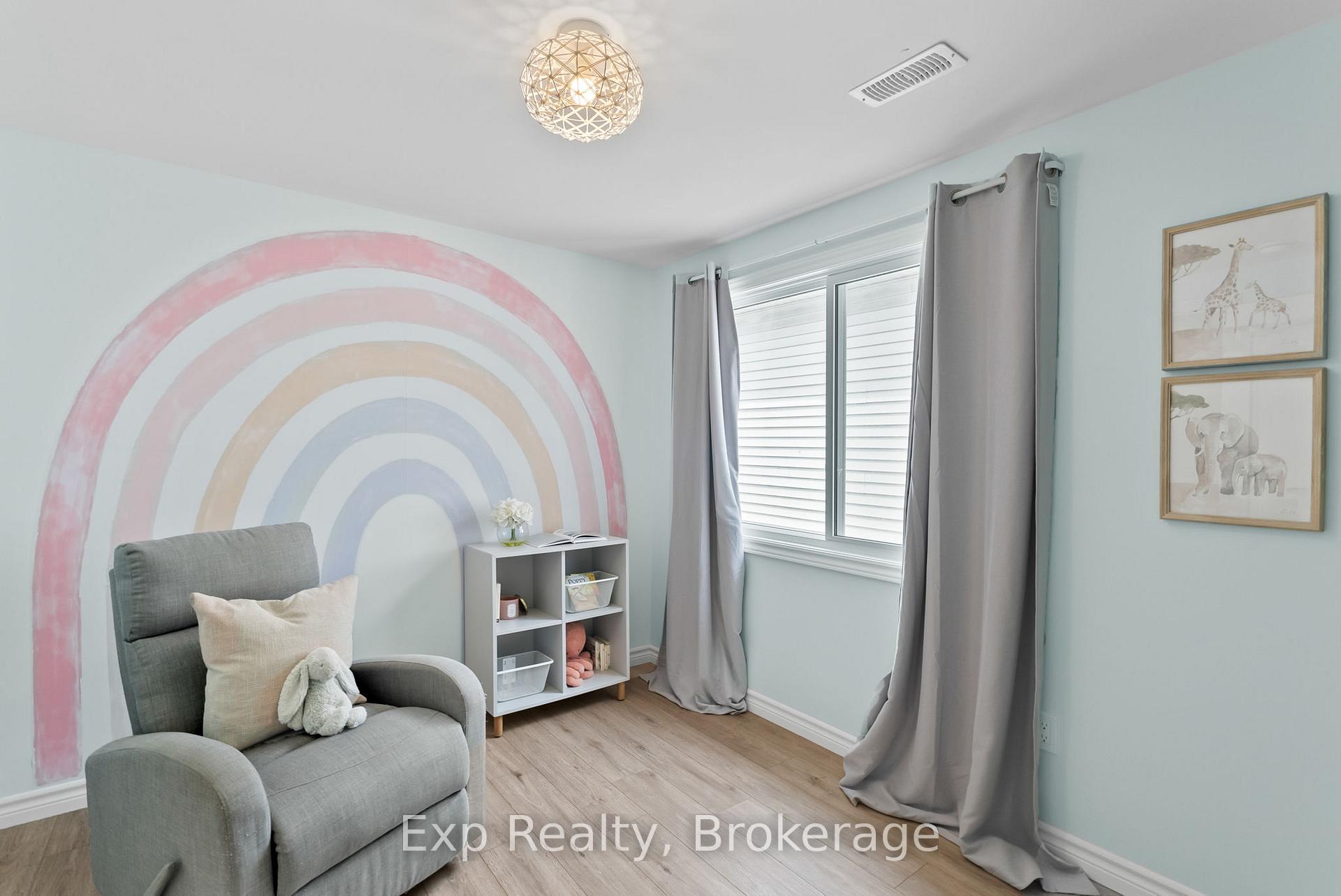 Photo 30 of 54 Hobbs Drive, Clarington, Bowmanville — HOMEH