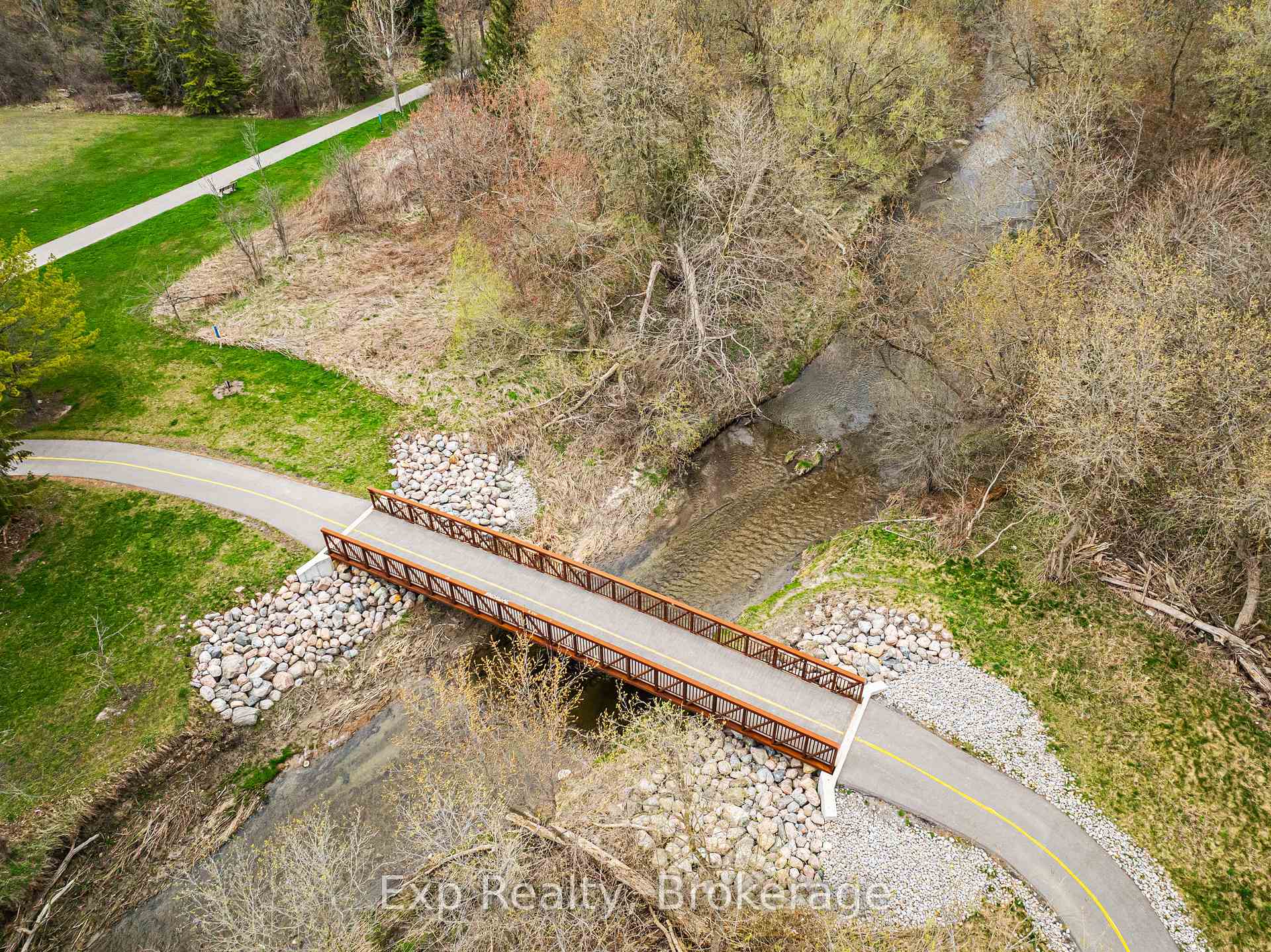 Photo 50 of 54 Hobbs Drive, Clarington, Bowmanville — HOMEH
