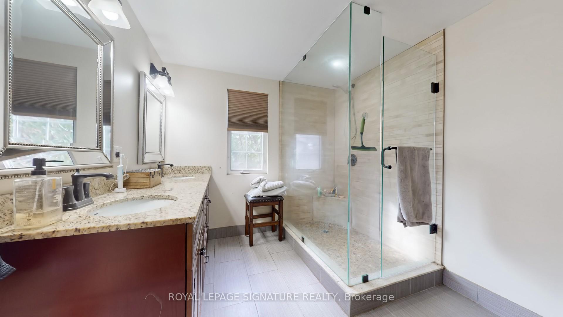 Photo 20 of 16 Mollison Court, Guelph, Kortright Hills — HOMEH