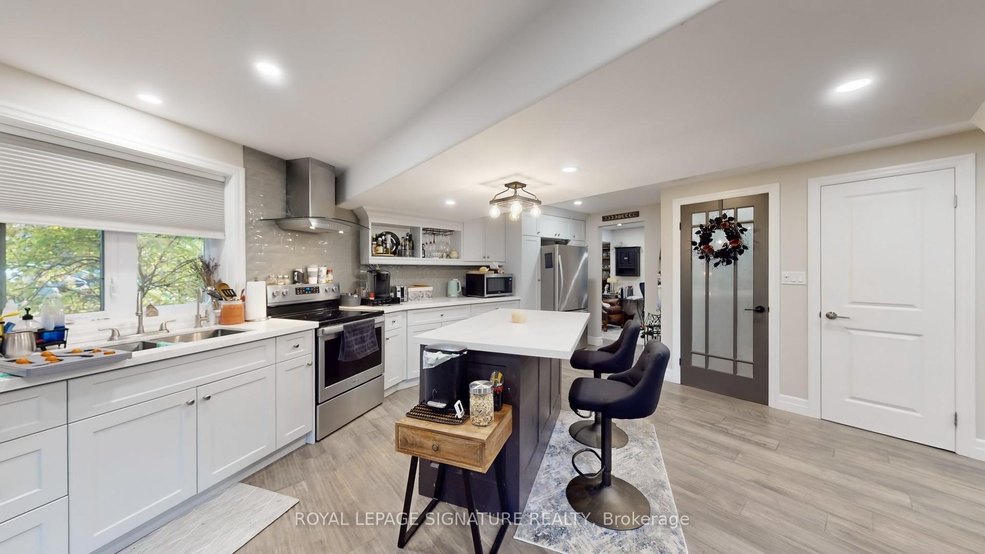 Photo 30 of 16 Mollison Court, Guelph, Kortright Hills — HOMEH