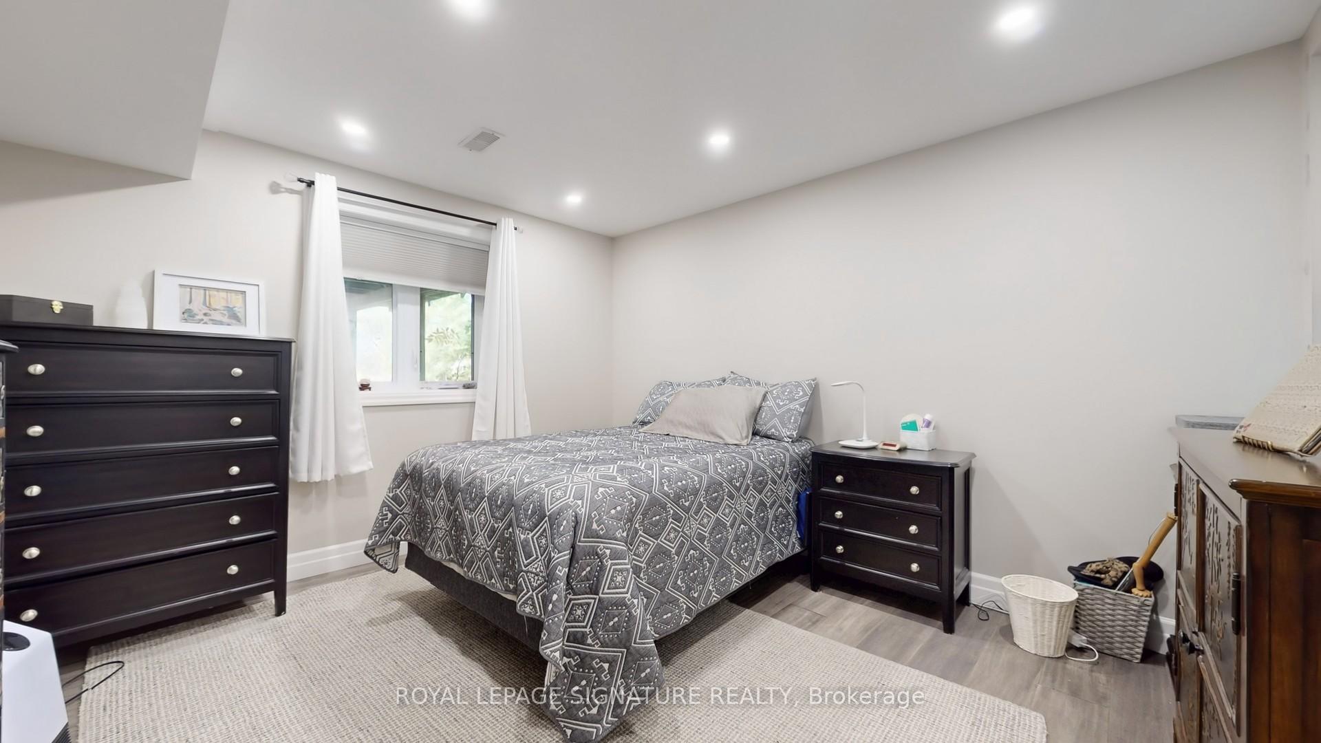 Photo 31 of 16 Mollison Court, Guelph, Kortright Hills — HOMEH