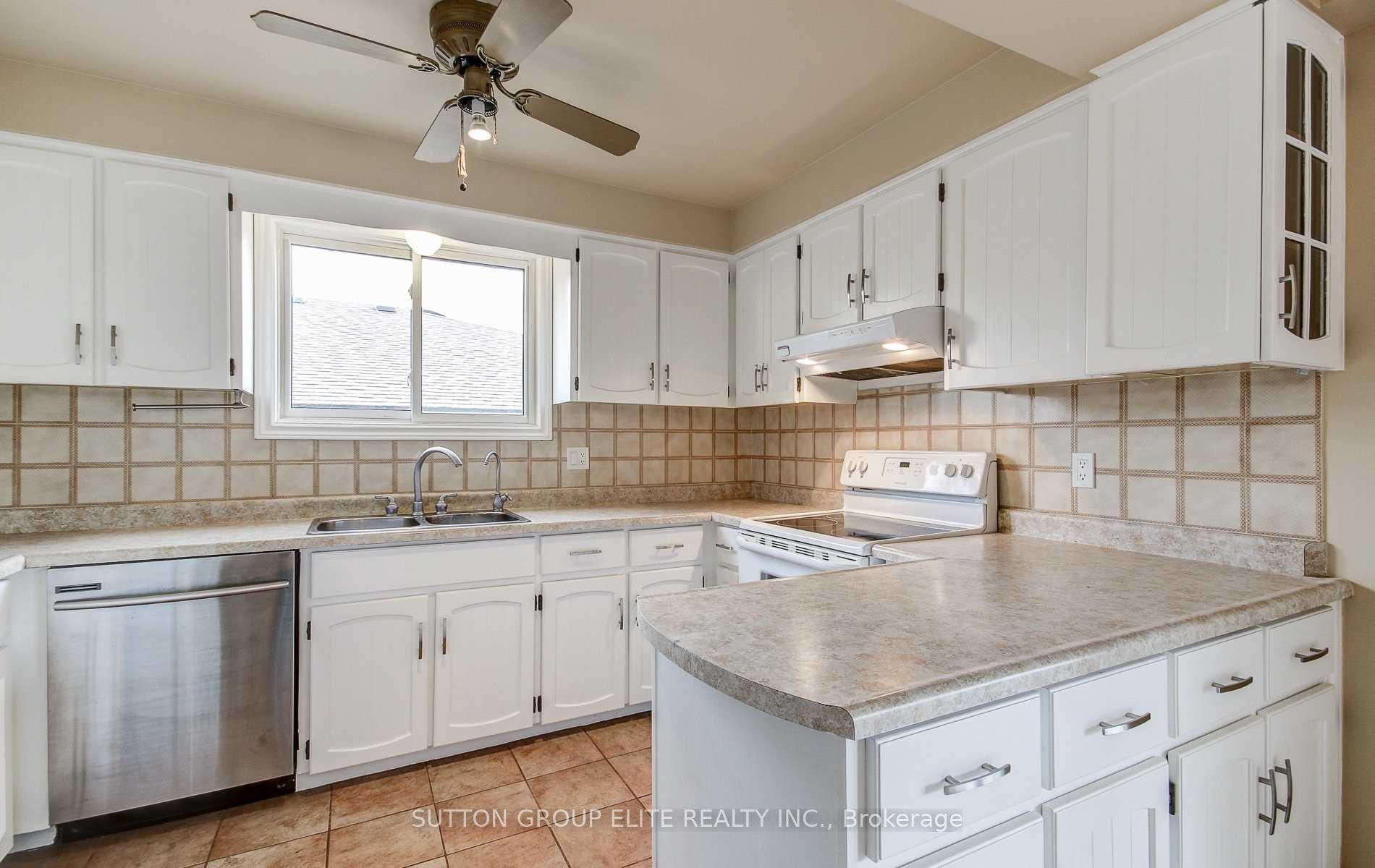 Photo 8 of 57 Fairmeadow Drive, Guelph, Willow West/Sugarbush/West Acres — HOMEH