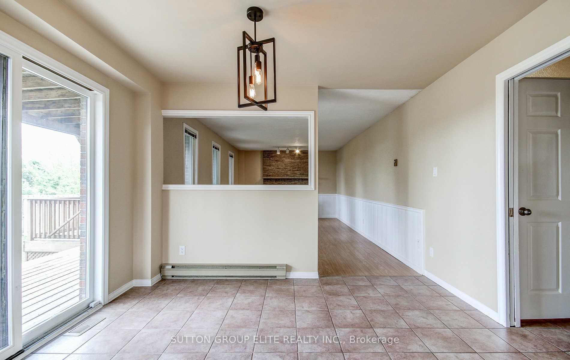 Photo 10 of 57 Fairmeadow Drive, Guelph, Willow West/Sugarbush/West Acres — HOMEH