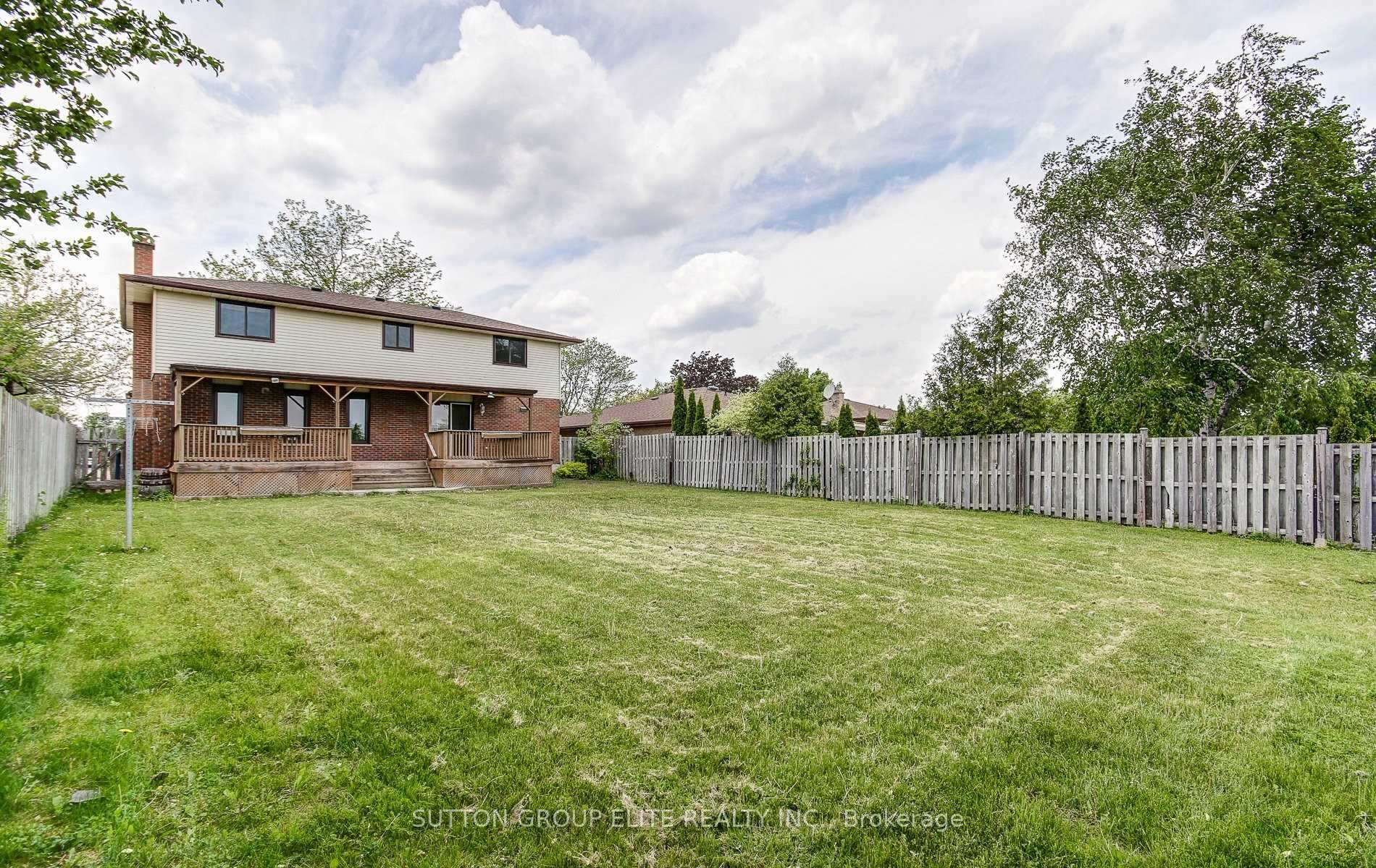 Photo 30 of 57 Fairmeadow Drive, Guelph, Willow West/Sugarbush/West Acres — HOMEH