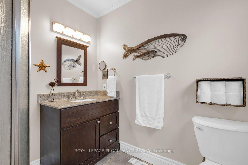 Photo 26 of 30 Springbrook Crescent, Belleville, Belleville Ward — HOMEH