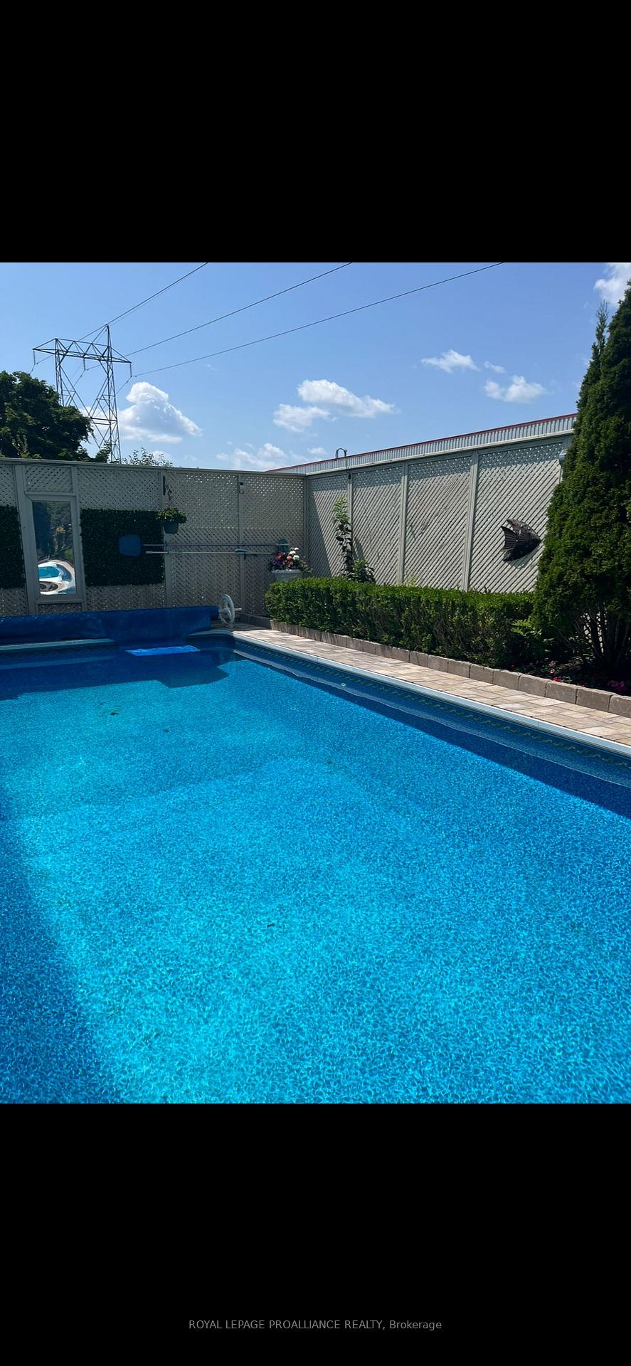 Photo 37 of 30 Springbrook Crescent, Belleville, Belleville Ward — HOMEH
