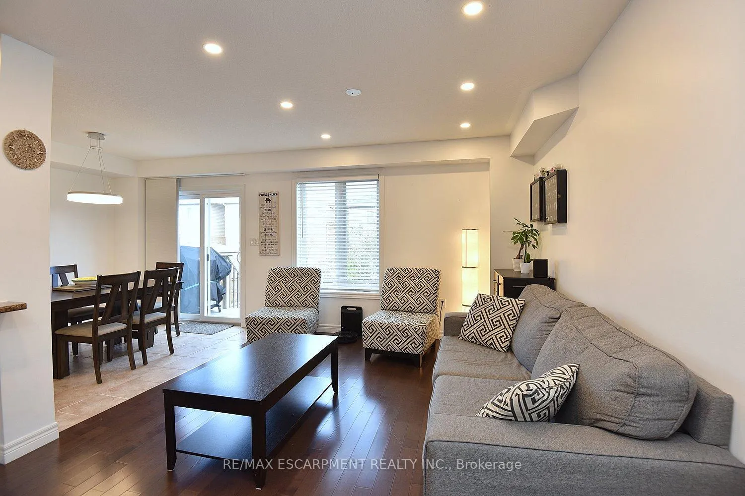 Photo 6 of 102 Celestial Crescent, Hamilton, Hannon — HOMEH