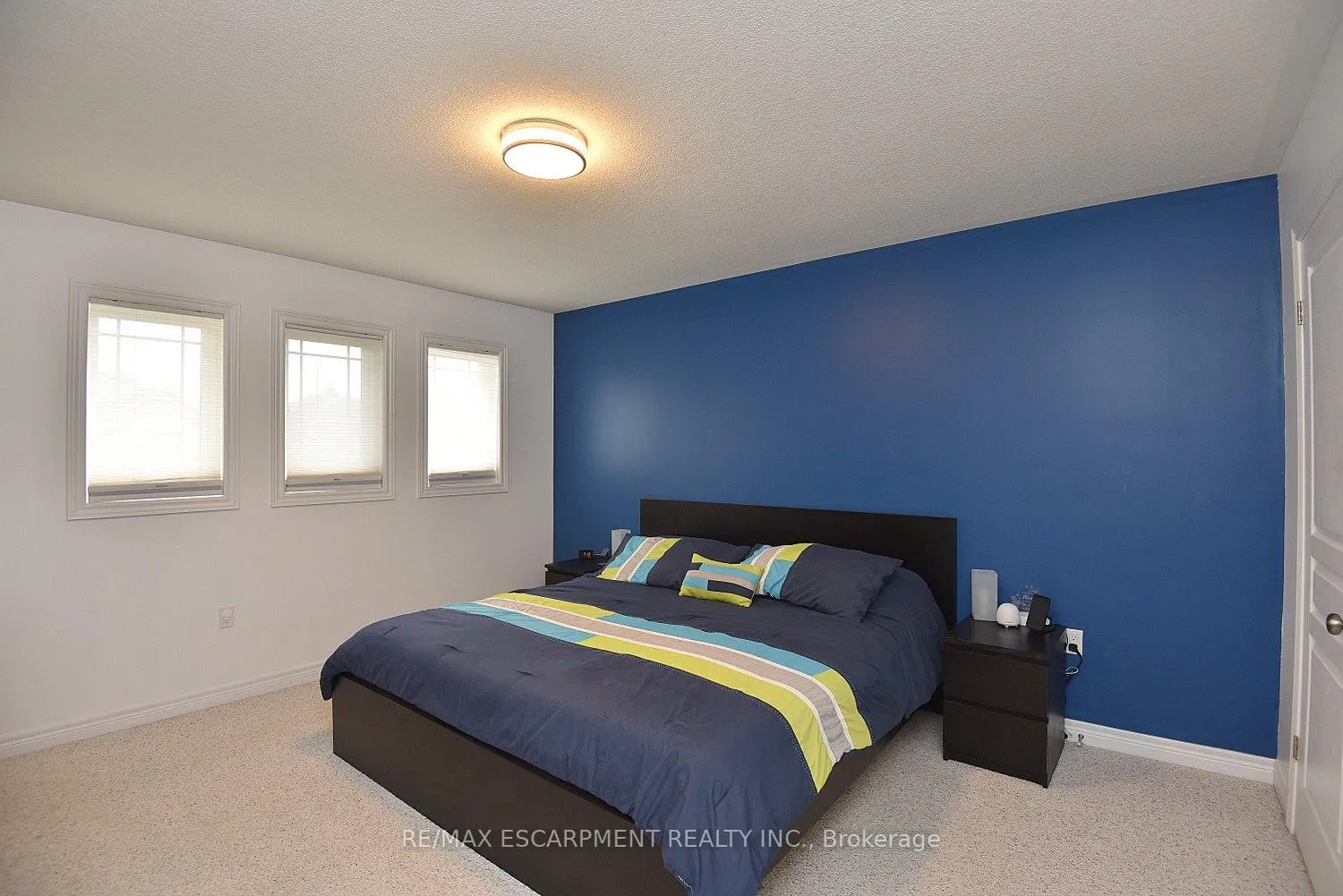 Photo 22 of 102 Celestial Crescent, Hamilton, Hannon — HOMEH