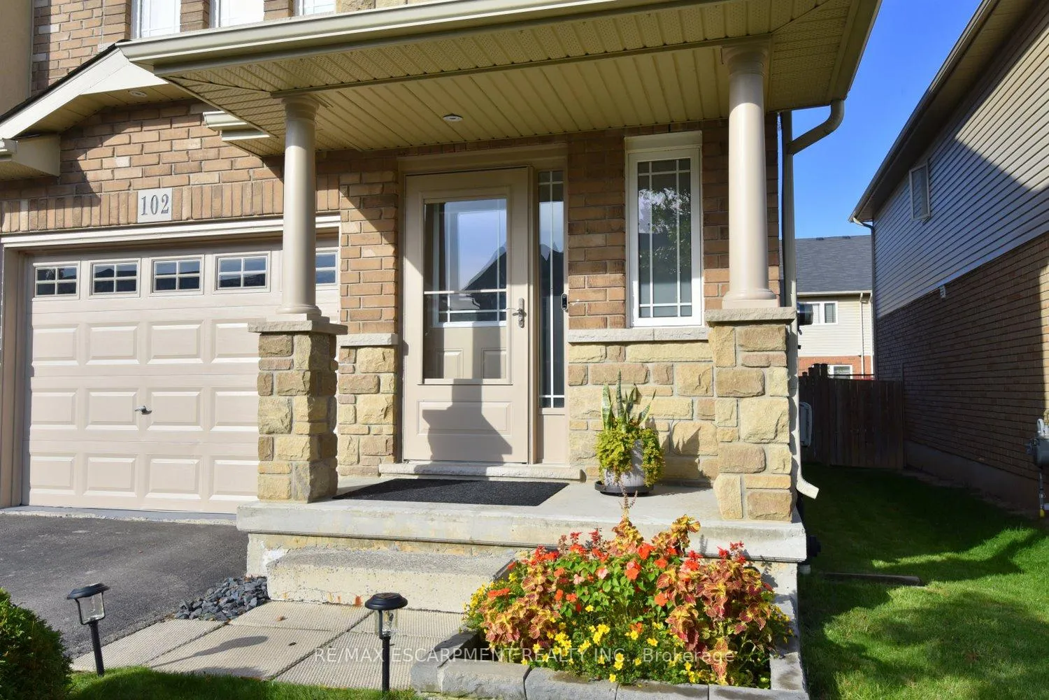 Photo 47 of 102 Celestial Crescent, Hamilton, Hannon — HOMEH