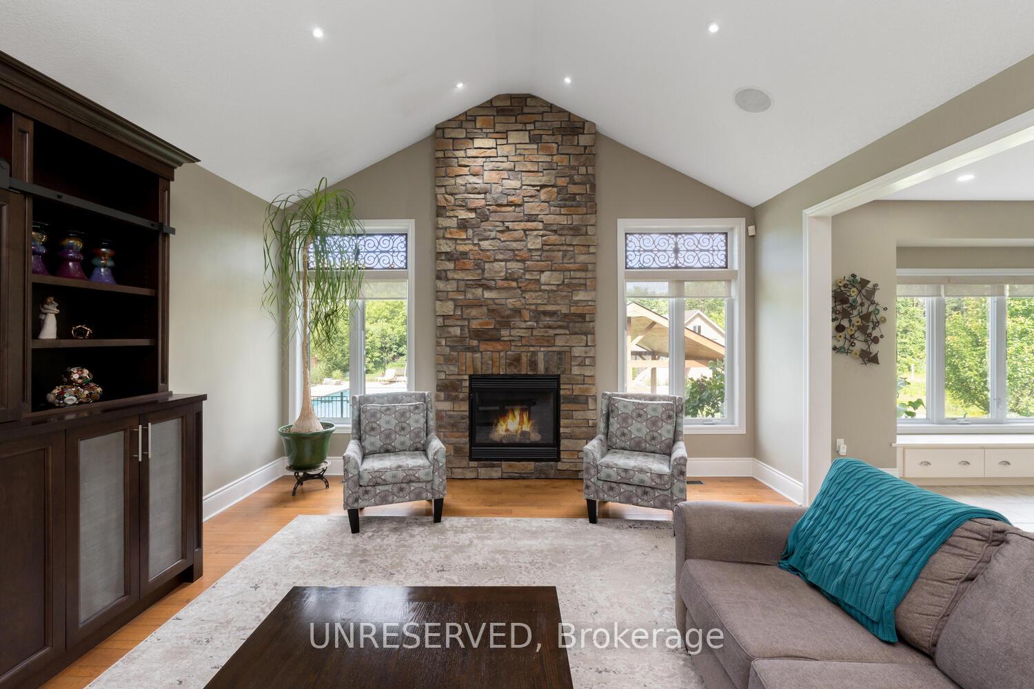 Photo 9 of 44 Leenders Lane, Erin — HOMEH