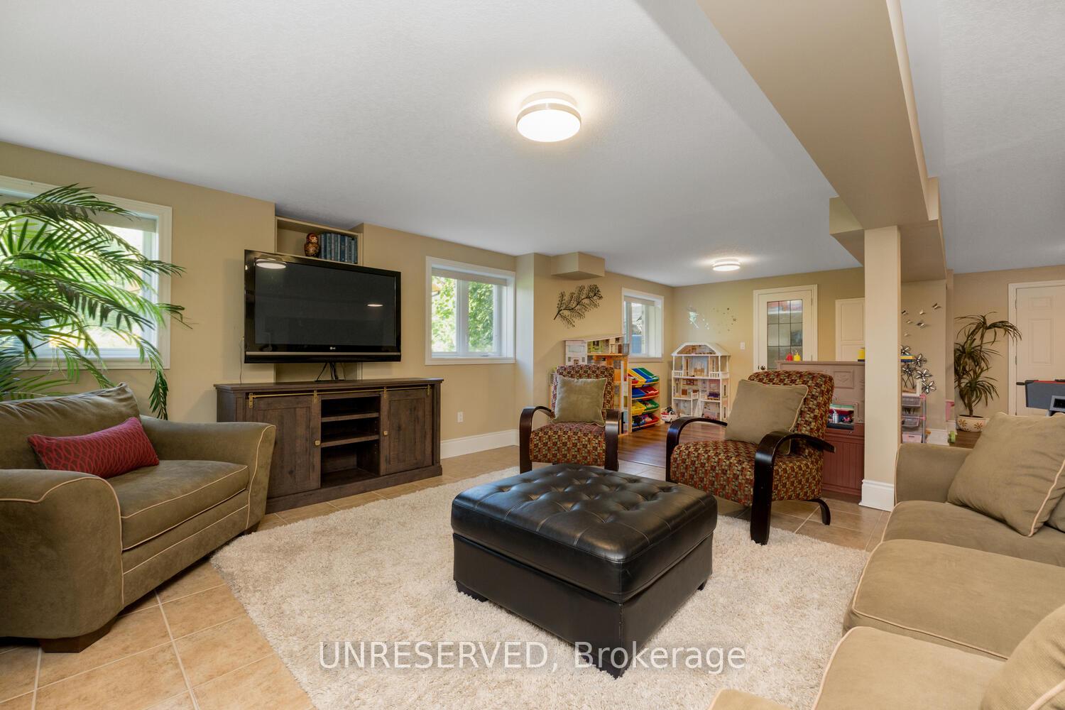 Photo 27 of 44 Leenders Lane, Erin — HOMEH