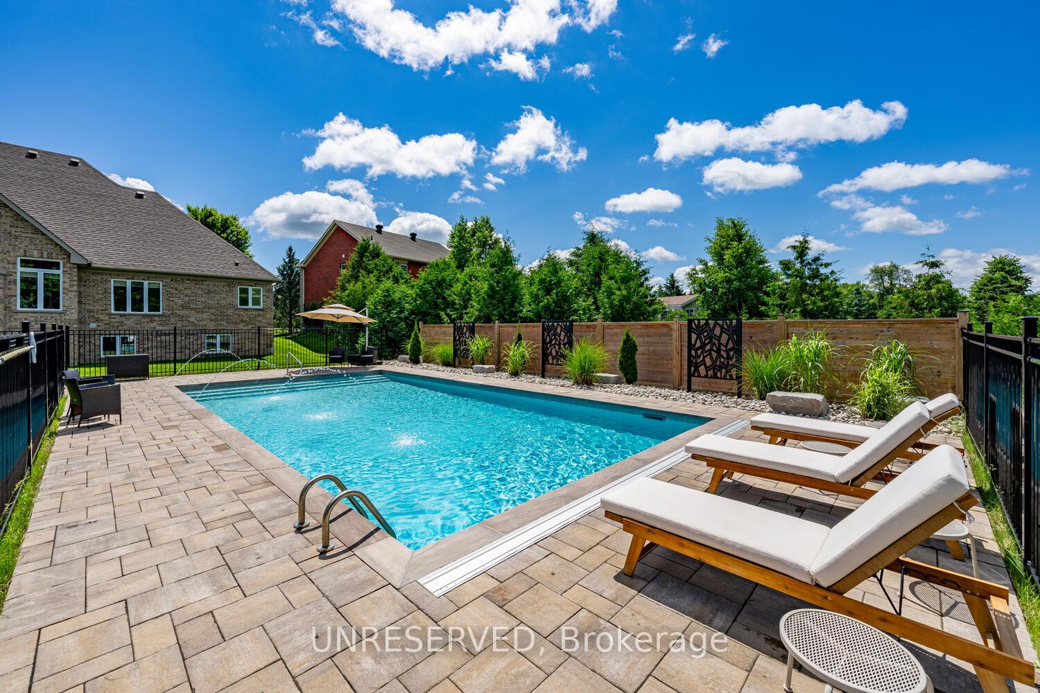 Photo 35 of 44 Leenders Lane, Erin — HOMEH