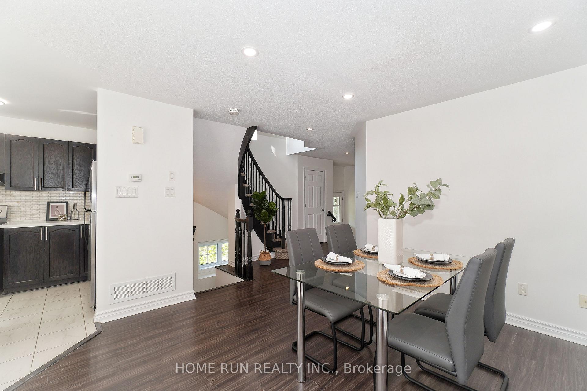 Photo 11 of 418 Silverstone Way, Ottawa, Barrhaven - Strandherd — HOMEH