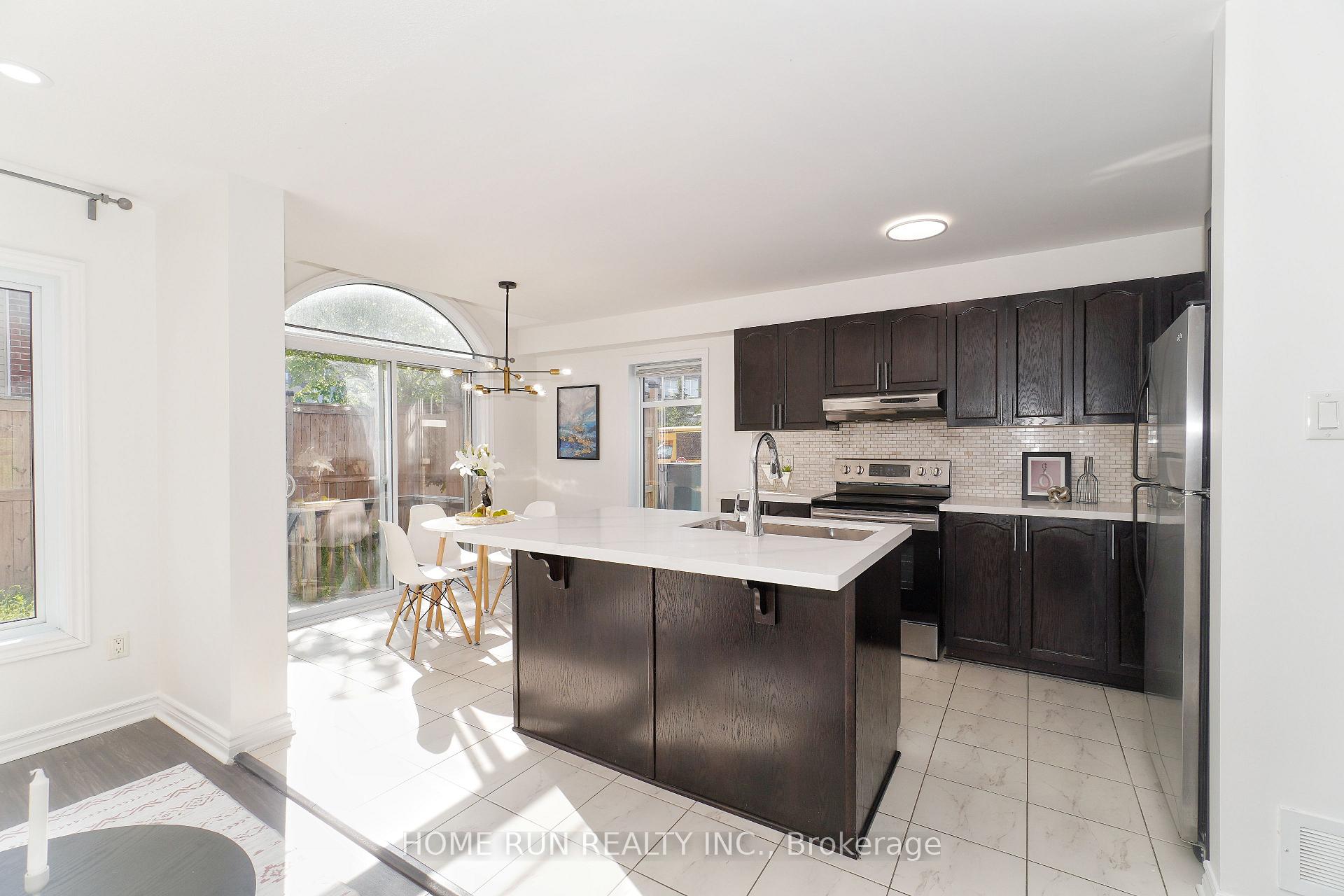 Photo 15 of 418 Silverstone Way, Ottawa, Barrhaven - Strandherd — HOMEH