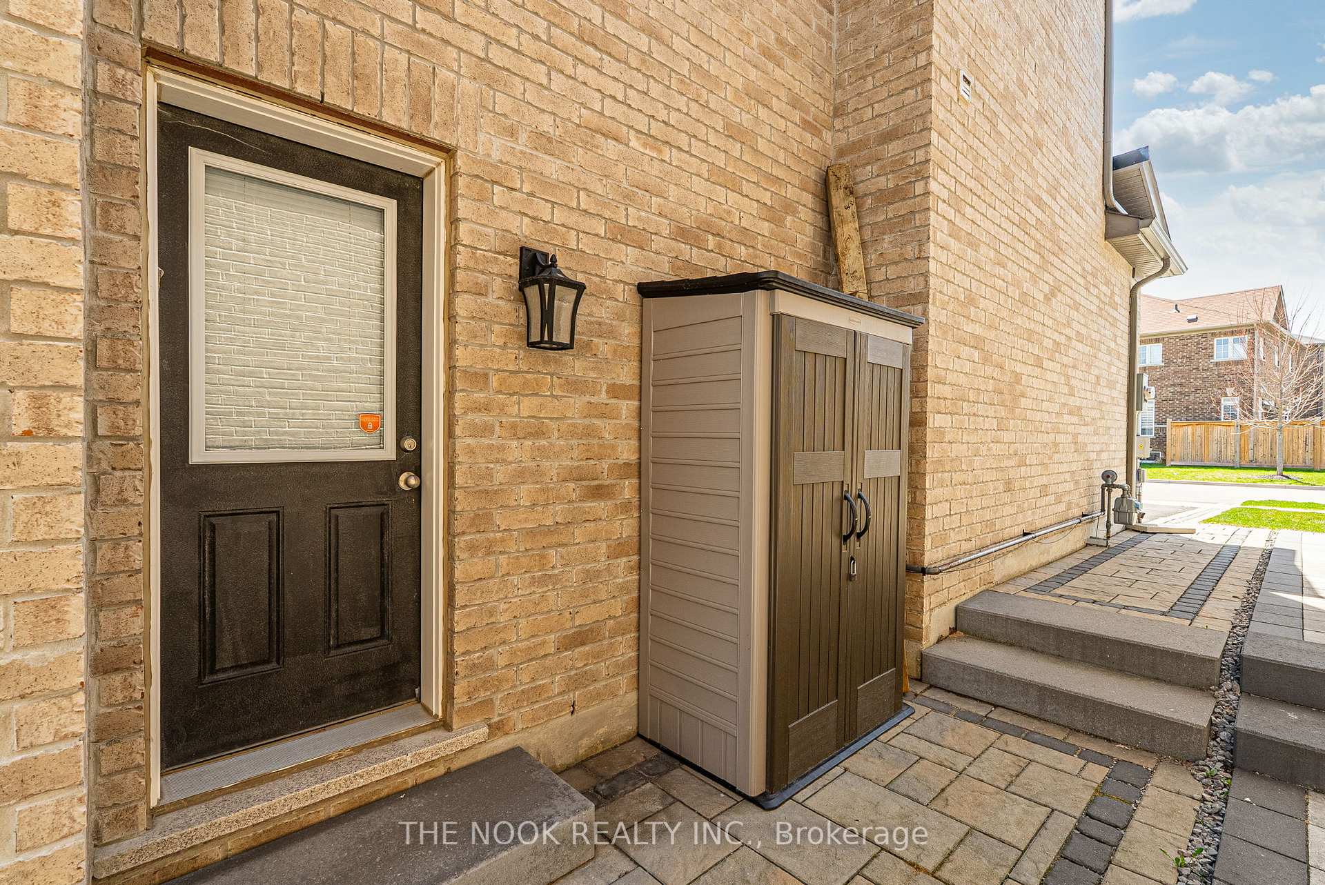 Photo 31 of 15 Purdy Place, Clarington, Bowmanville — HOMEH