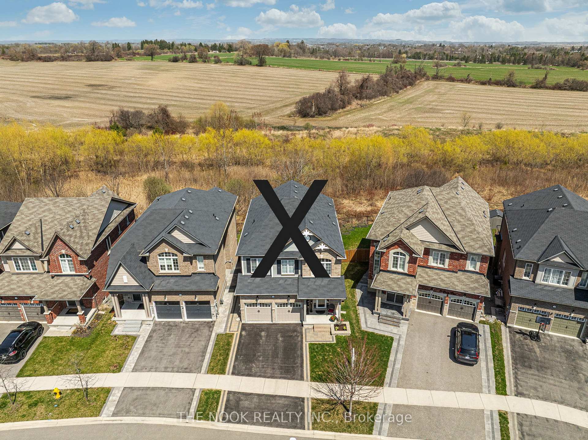 Photo 42 of 15 Purdy Place, Clarington, Bowmanville — HOMEH