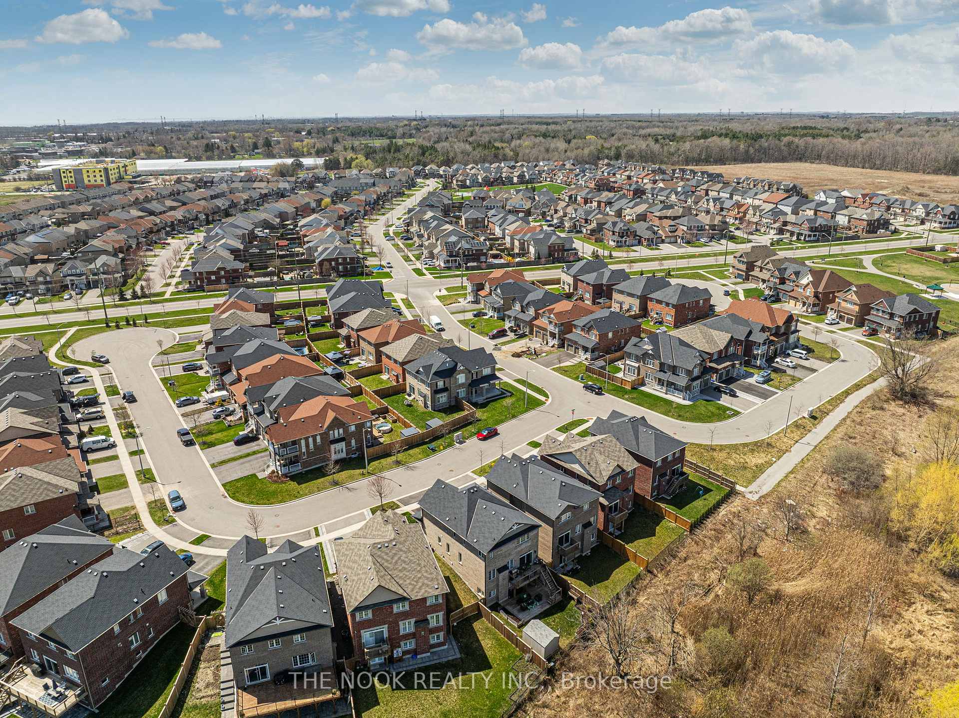 Photo 47 of 15 Purdy Place, Clarington, Bowmanville — HOMEH