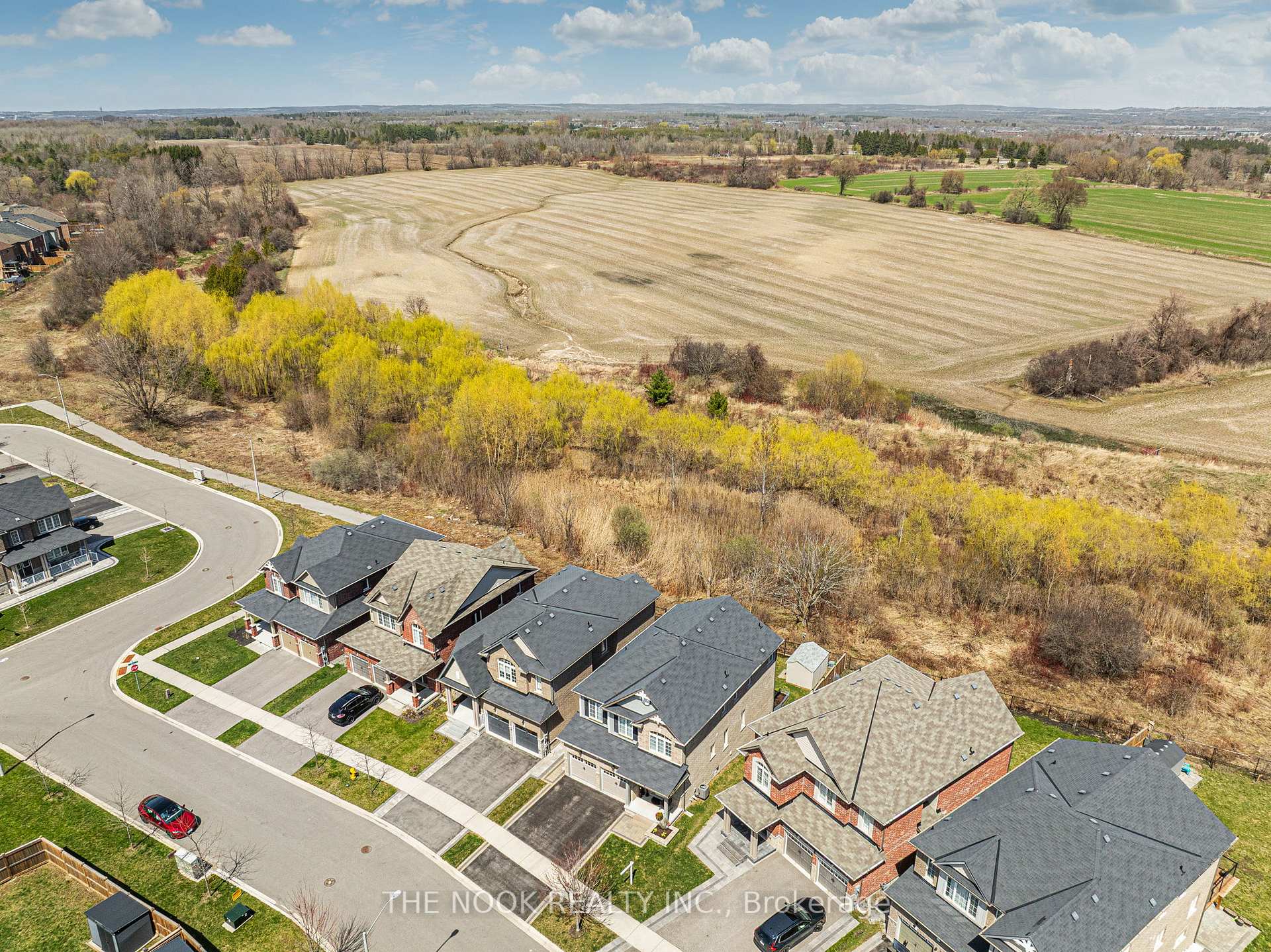 Photo 48 of 15 Purdy Place, Clarington, Bowmanville — HOMEH
