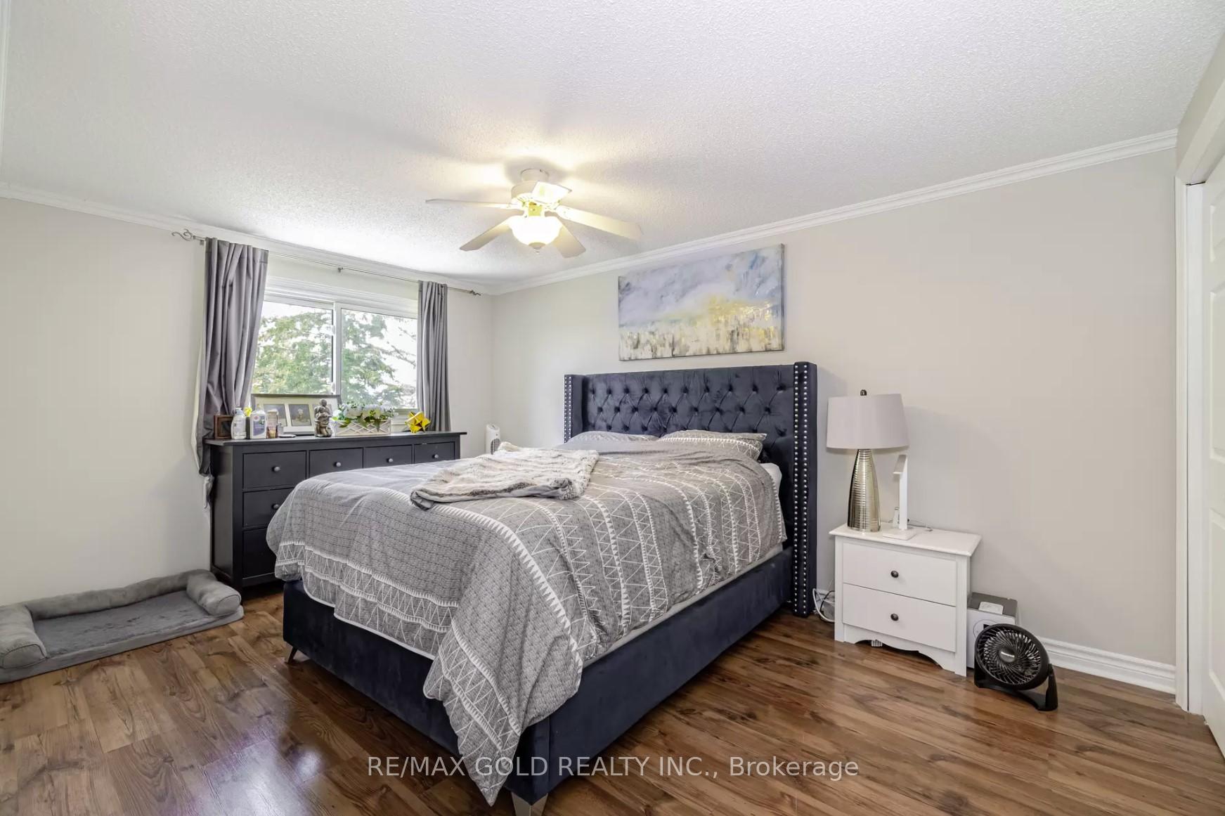 Photo 19 of 26 Rawling Crescent, Brampton, Heart Lake East — HOMEH