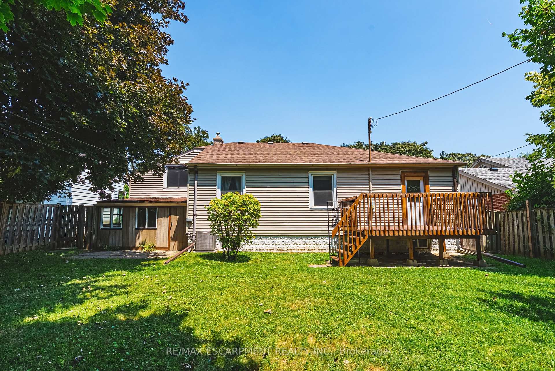Photo 39 of 972 Kingsway Drive, Burlington, LaSalle — HOMEH