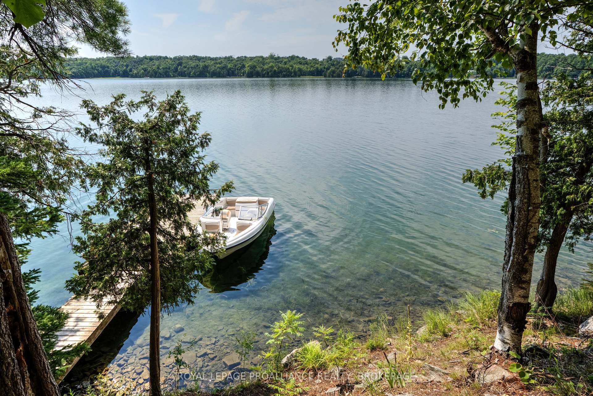 Photo 9 of 1379 Everett Lane, Frontenac, Frontenac South — HOMEH