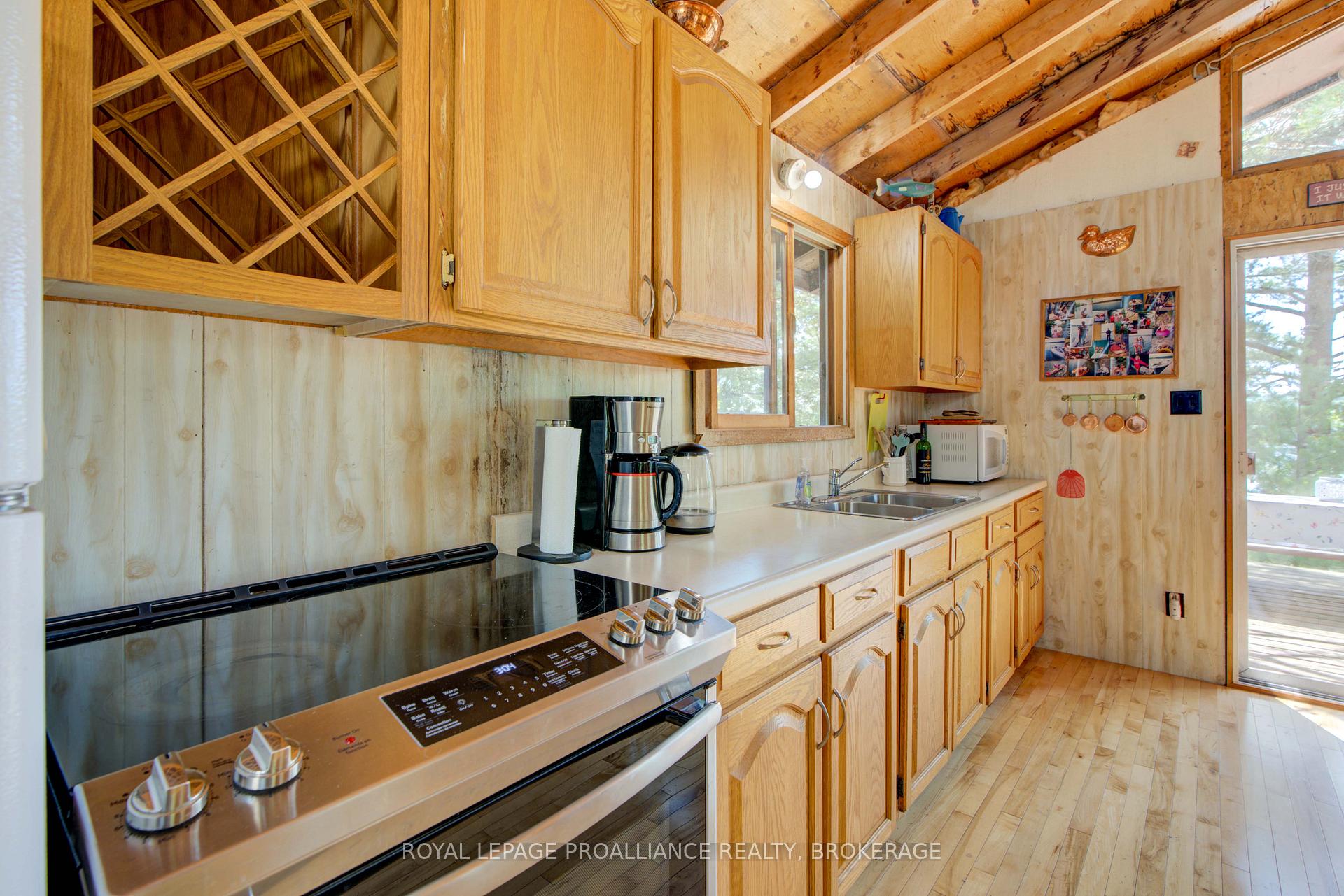 Photo 20 of 1379 Everett Lane, Frontenac, Frontenac South — HOMEH