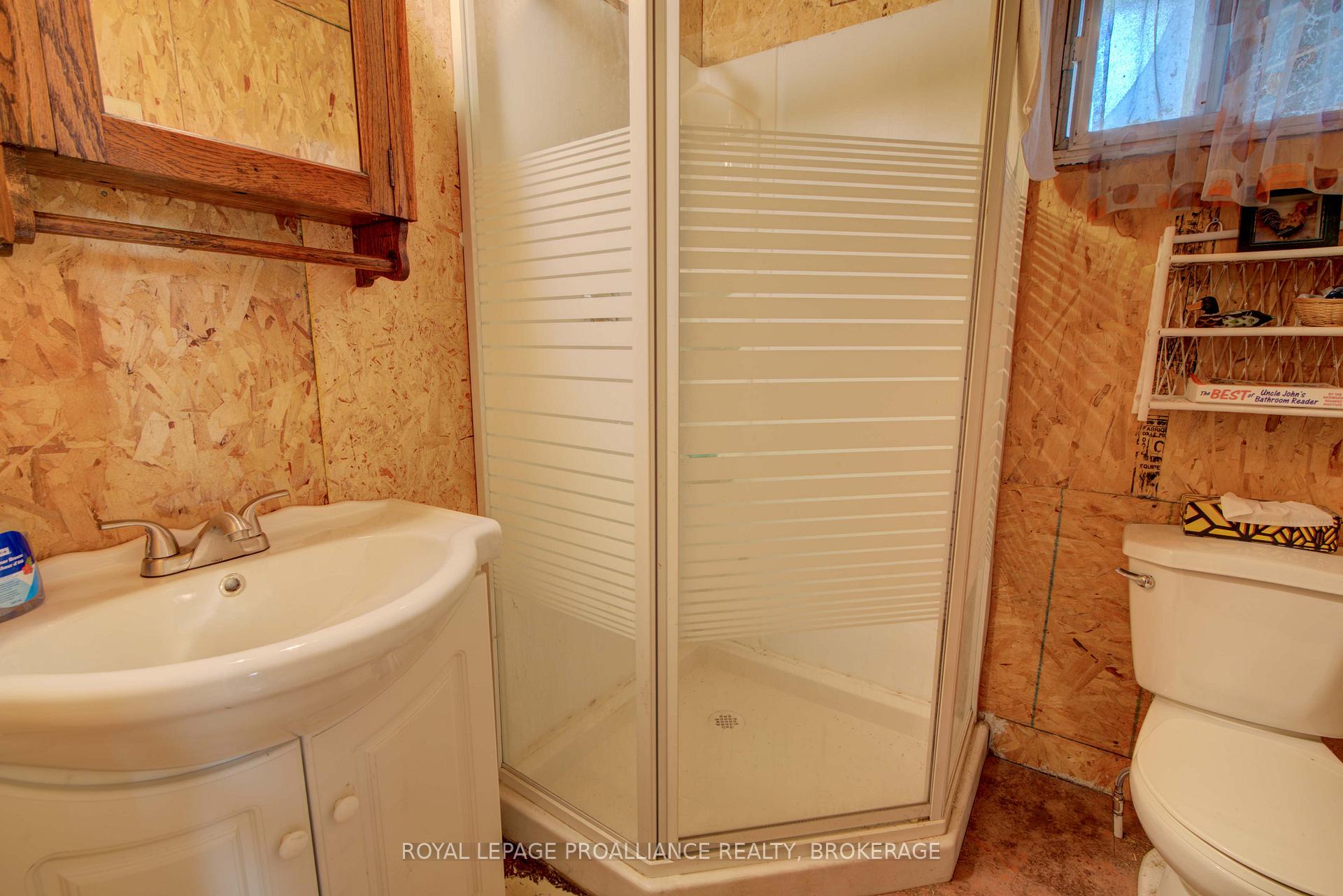 Photo 23 of 1379 Everett Lane, Frontenac, Frontenac South — HOMEH