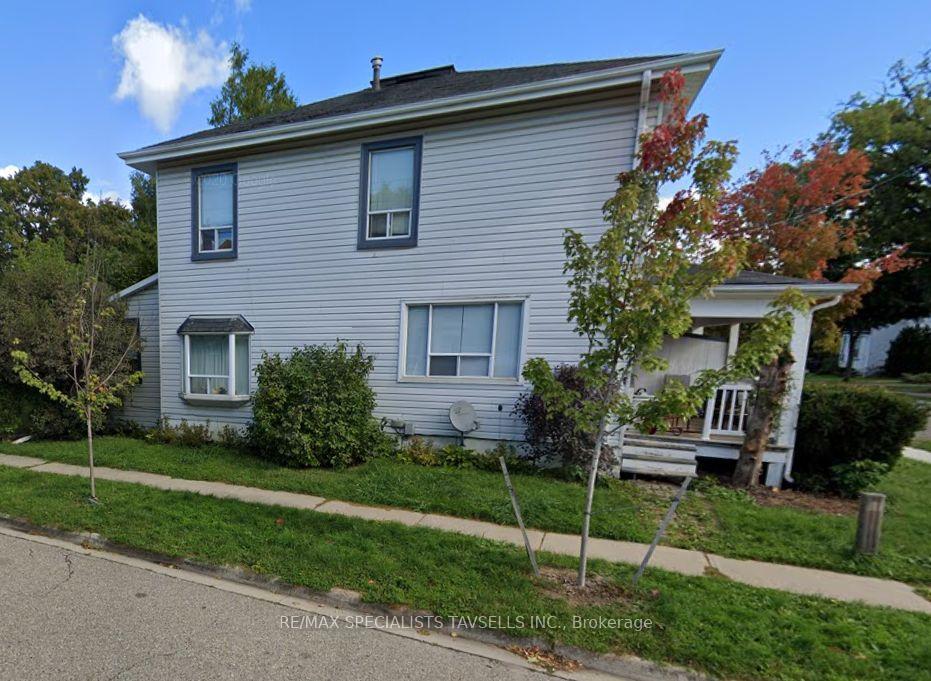 Photo 2 of 12 Denison Avenue, Brampton, Downtown Brampton — HOMEH