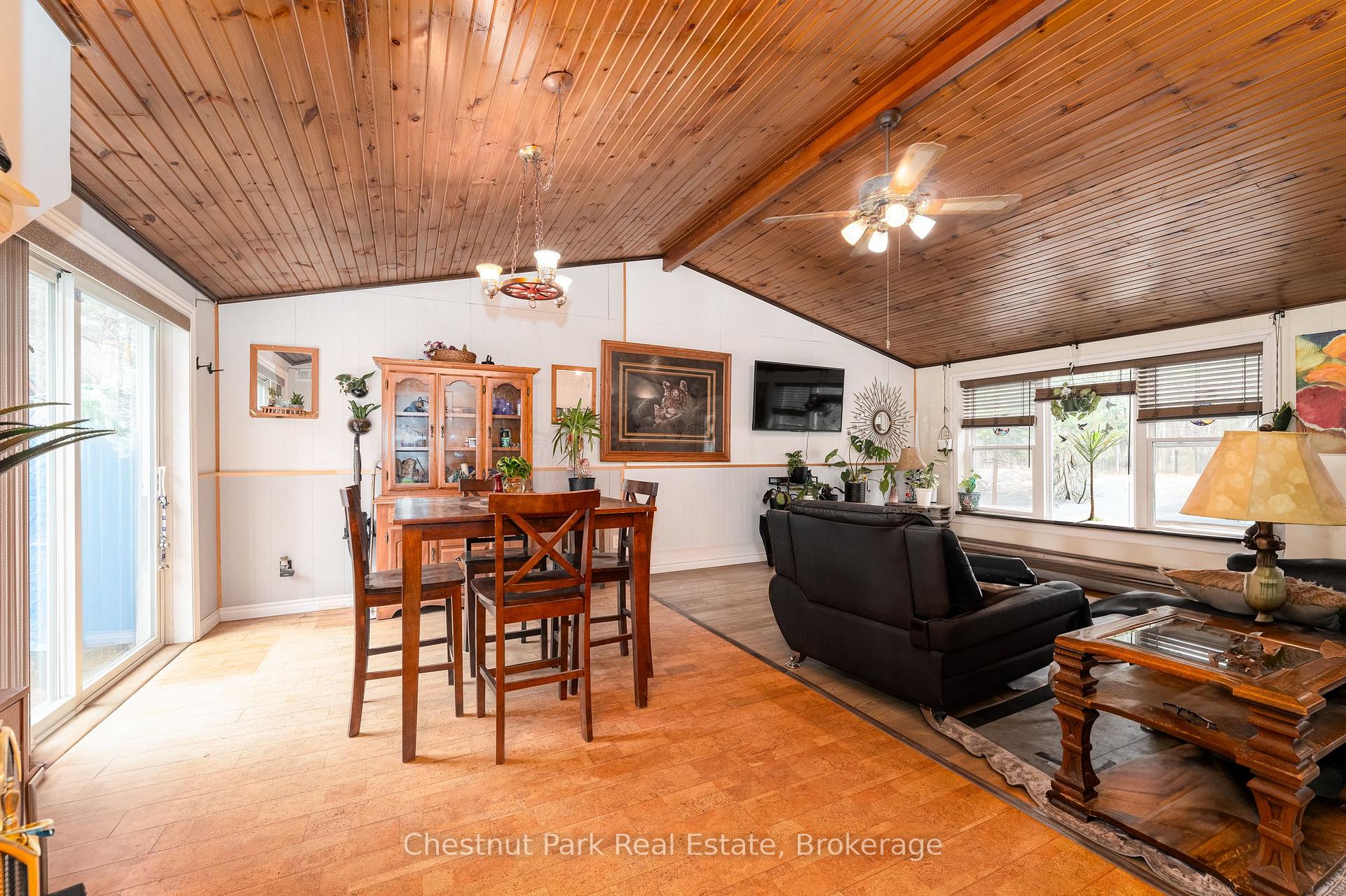 Photo 5 of 1028 Reg Schell Road, Gravenhurst, Morrison — HOMEH