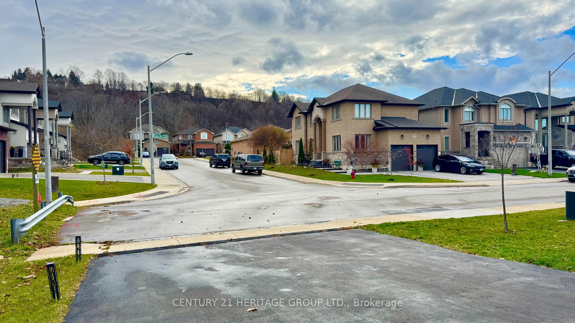 Photo 4 of 238 Nashville Circle, Hamilton, Gershome — HOMEH