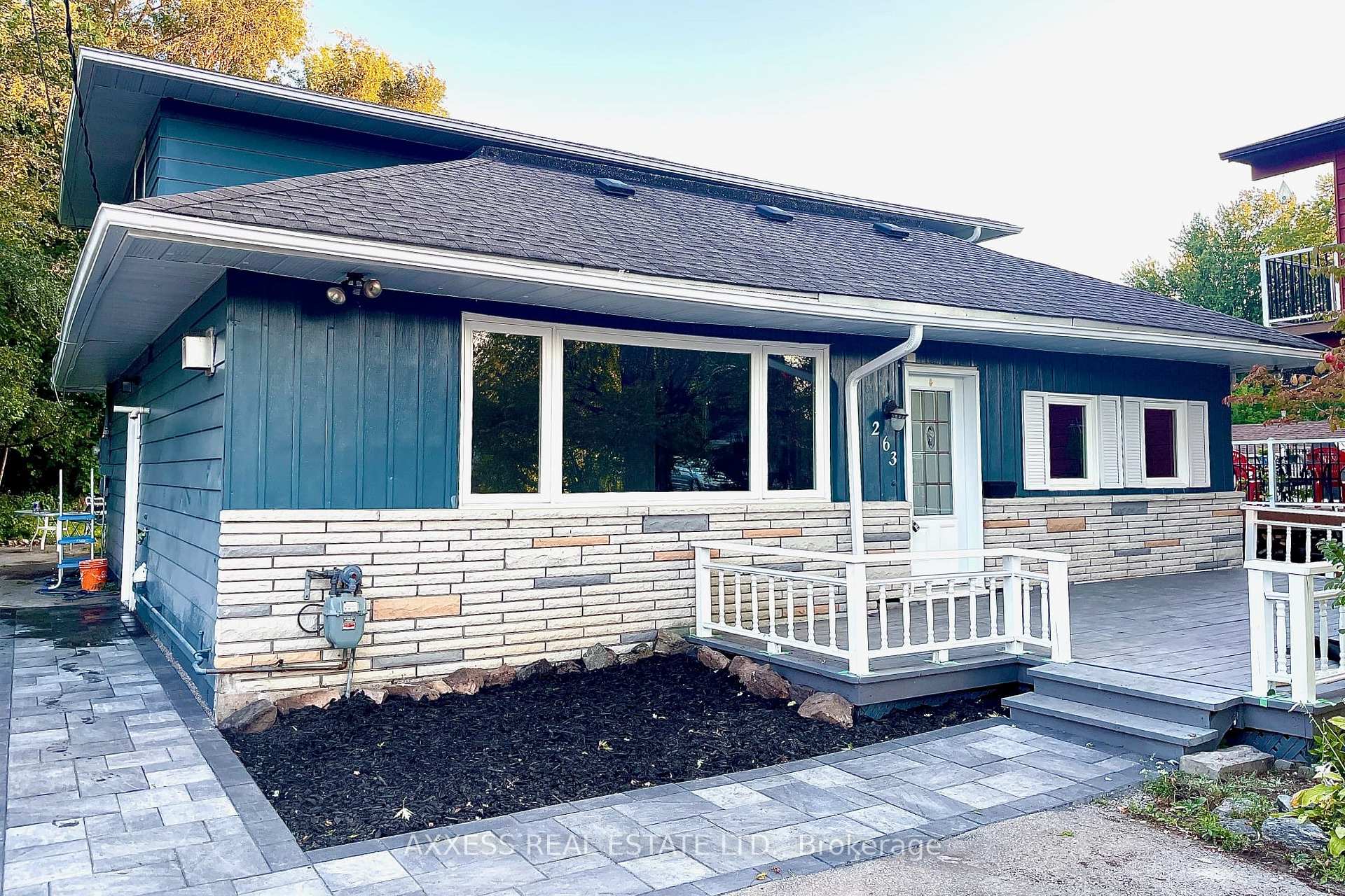 Photo 1 of 263 Elm Avenue, Georgina, Keswick South — HOMEH
