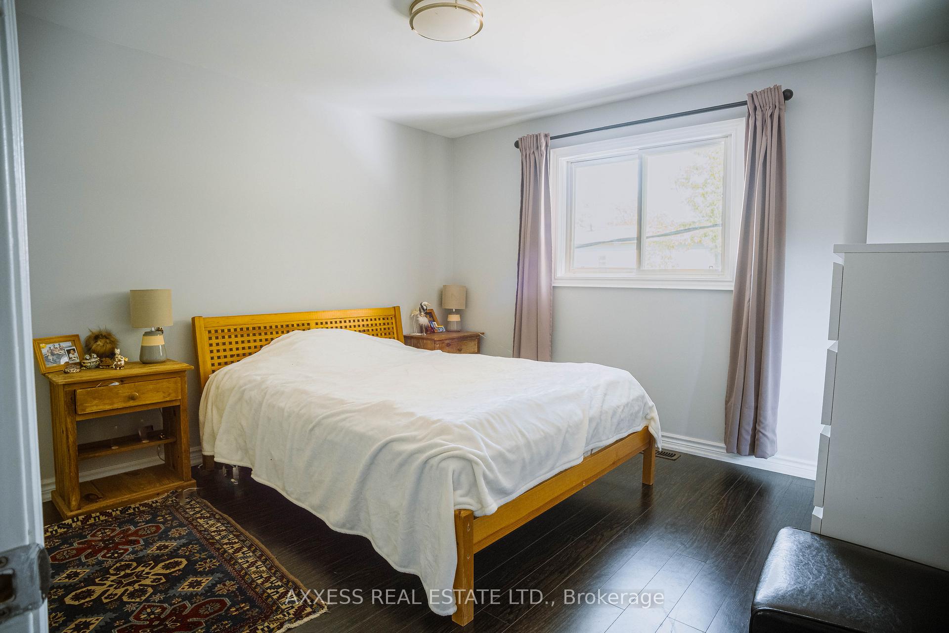 Photo 18 of 263 Elm Avenue, Georgina, Keswick South — HOMEH