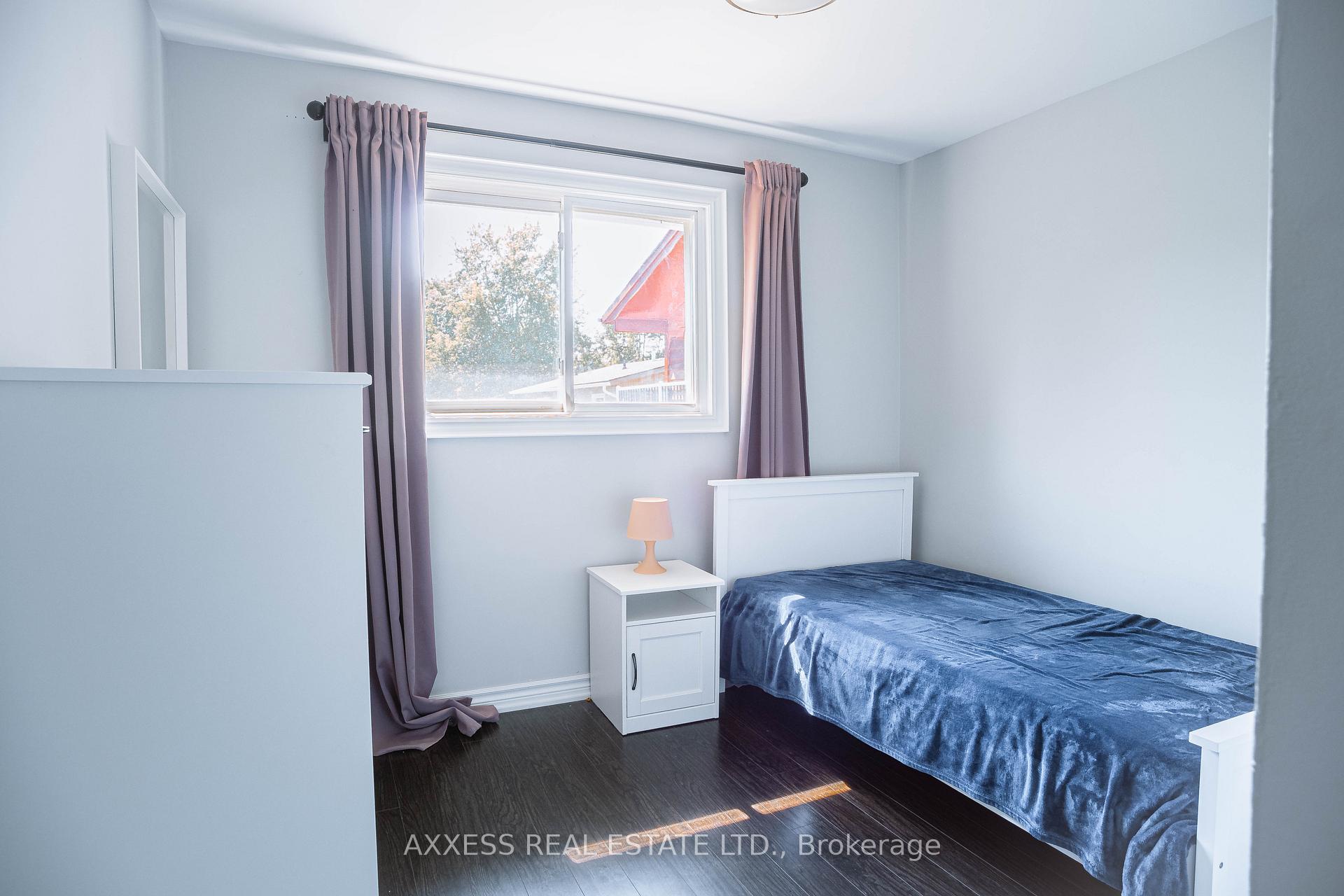 Photo 20 of 263 Elm Avenue, Georgina, Keswick South — HOMEH