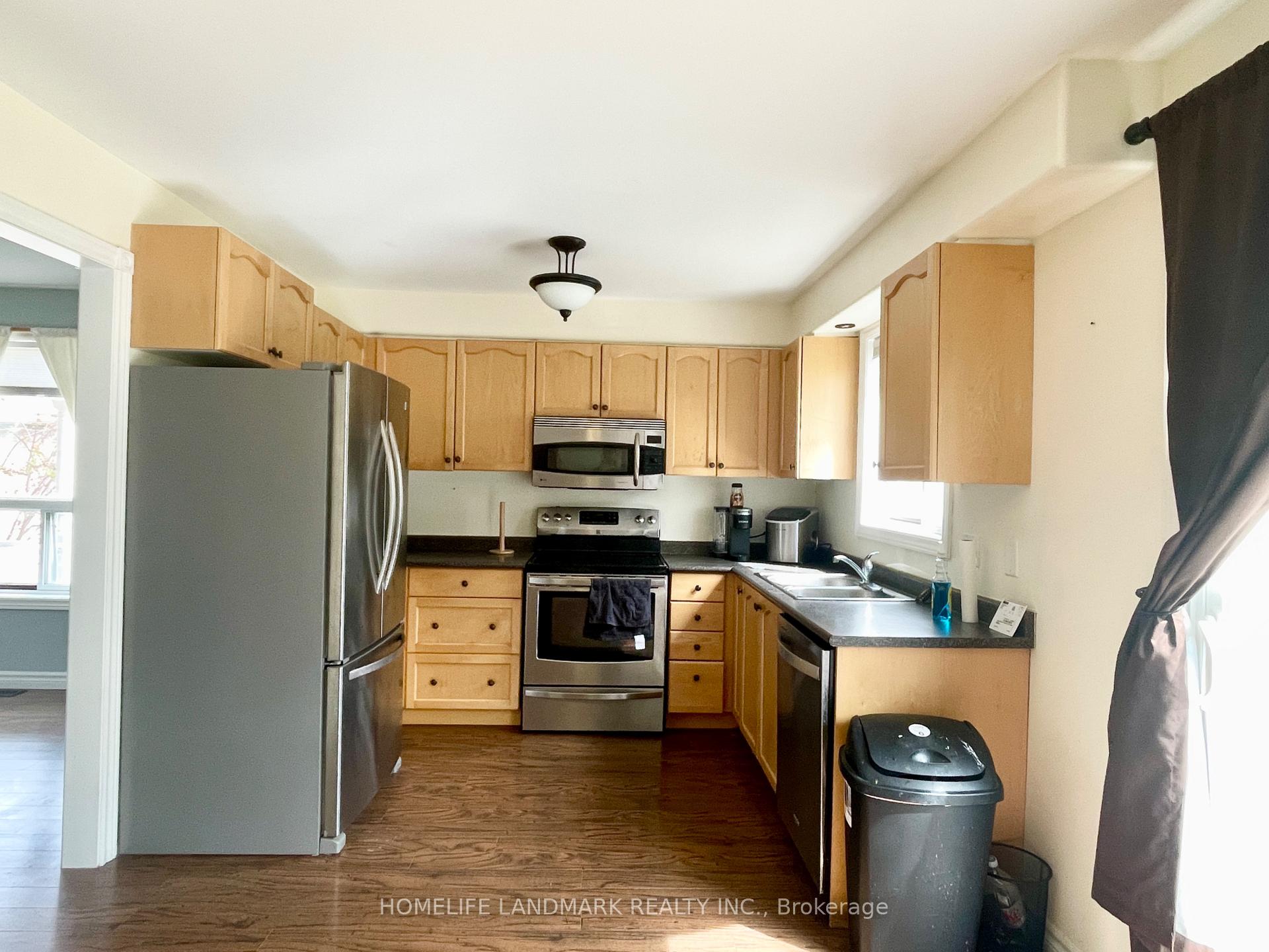 Photo 15 of 7 Crimson Ridge Road, Barrie, Bayshore — HOMEH