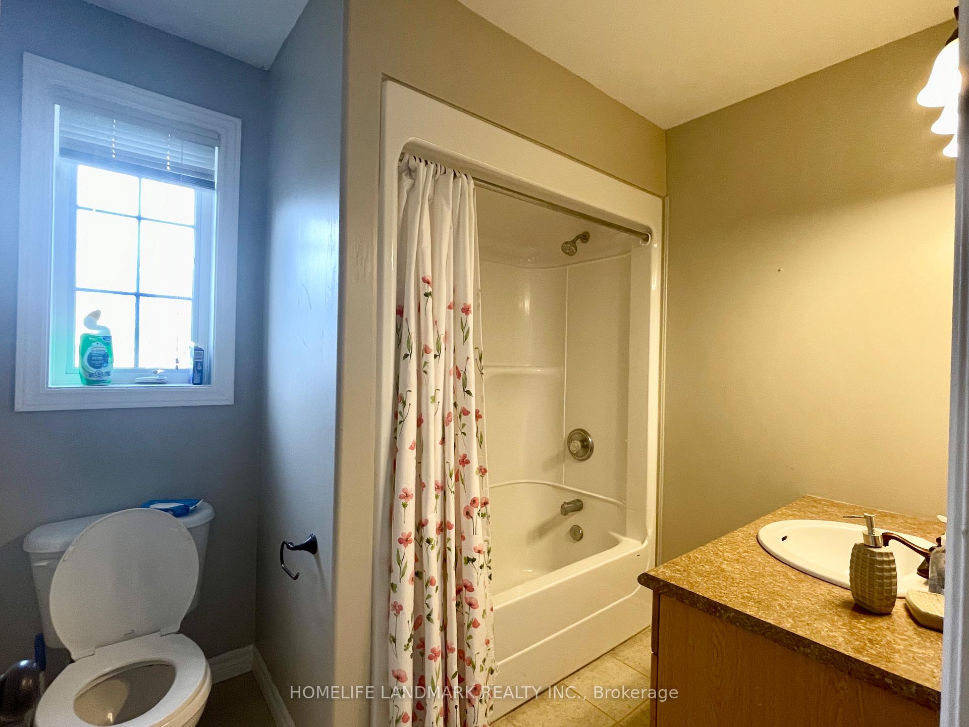 Photo 24 of 7 Crimson Ridge Road, Barrie, Bayshore — HOMEH